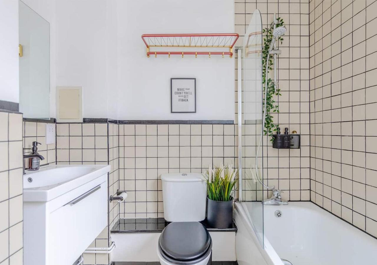 Modern 1bd Flat In Aldgate East With Terrace Apartment