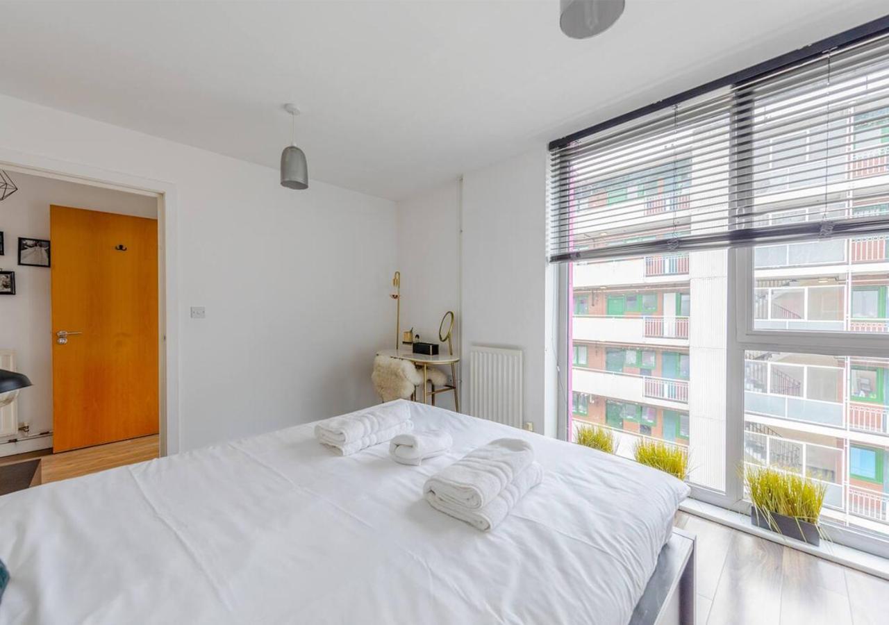 Modern 1bd Flat In Aldgate East With Terrace Apartment London