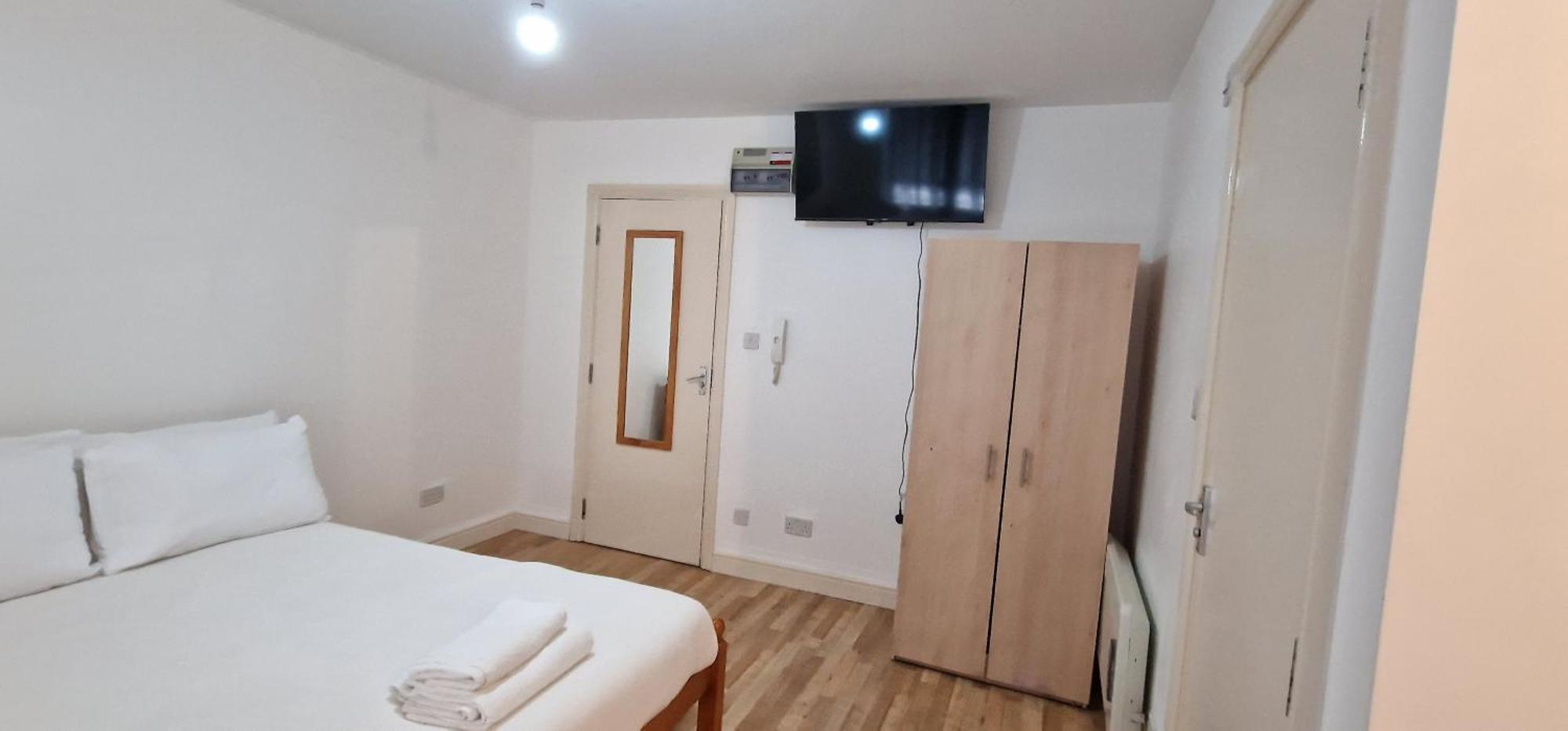 Urban Retreat Camberwell Zone 2 Apartment London
