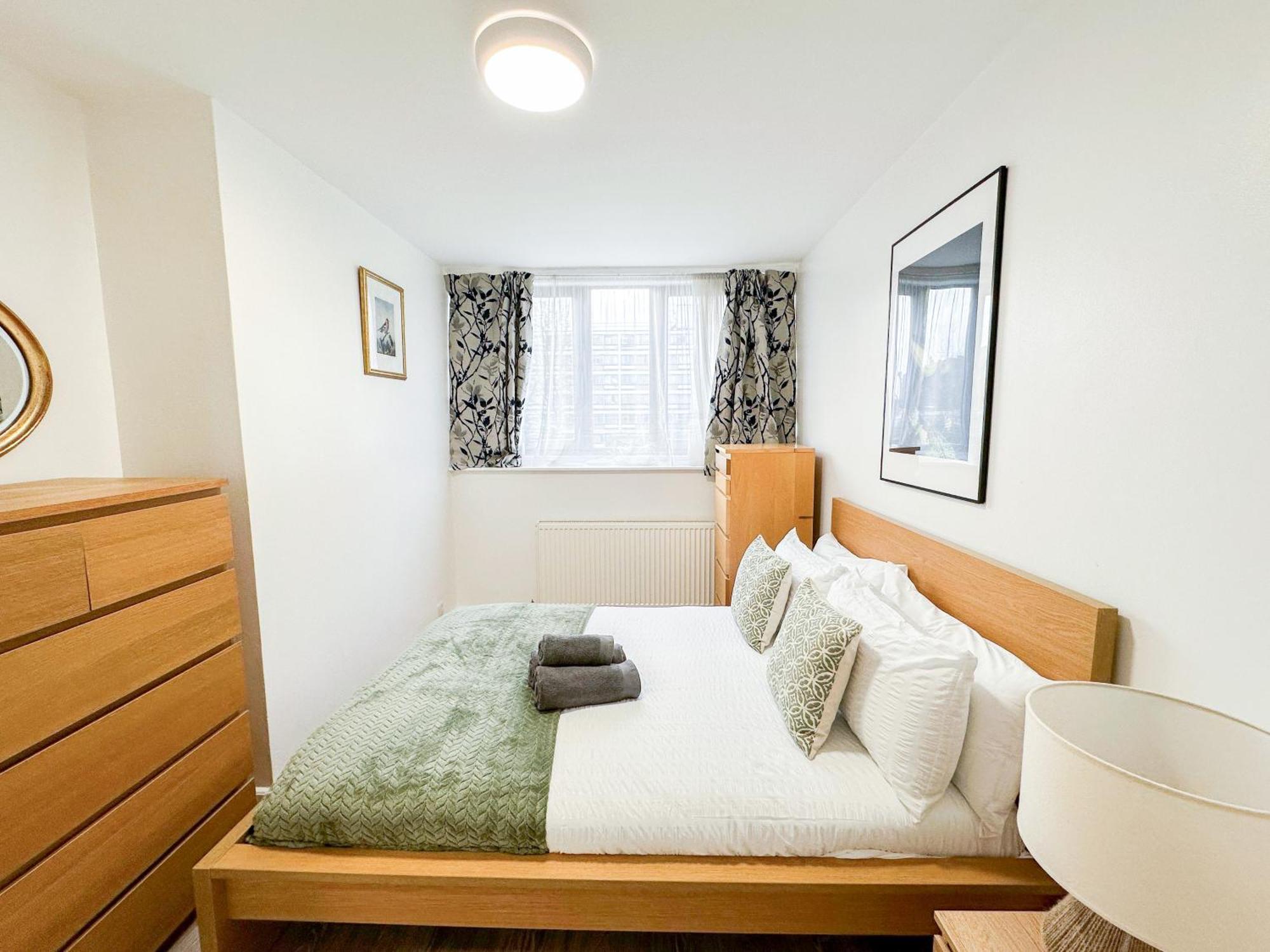 Cosy 3 Bedroom 3 Bathroom Flat With Private Garden- Maida Vale, Near Paddington Apartment London