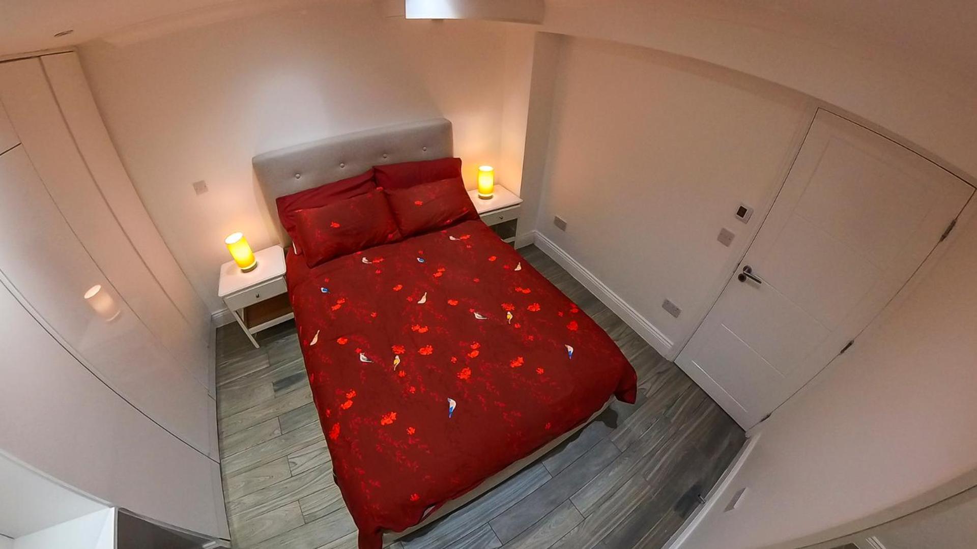 Homestay Ensuite With Jacuzzi *
