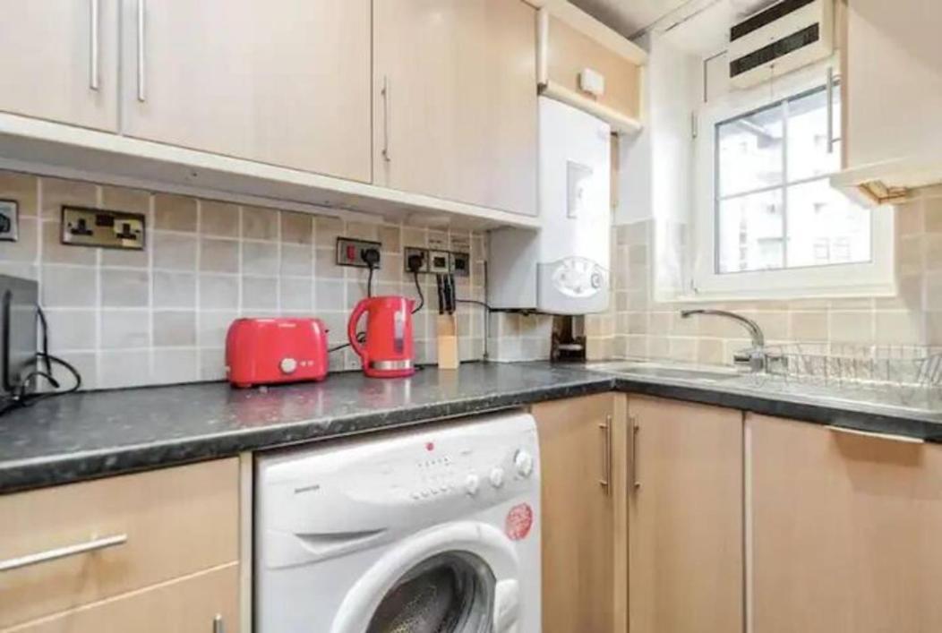 Privatunterkunft Aplacetostay Apartment, Zone 1 Bond *
