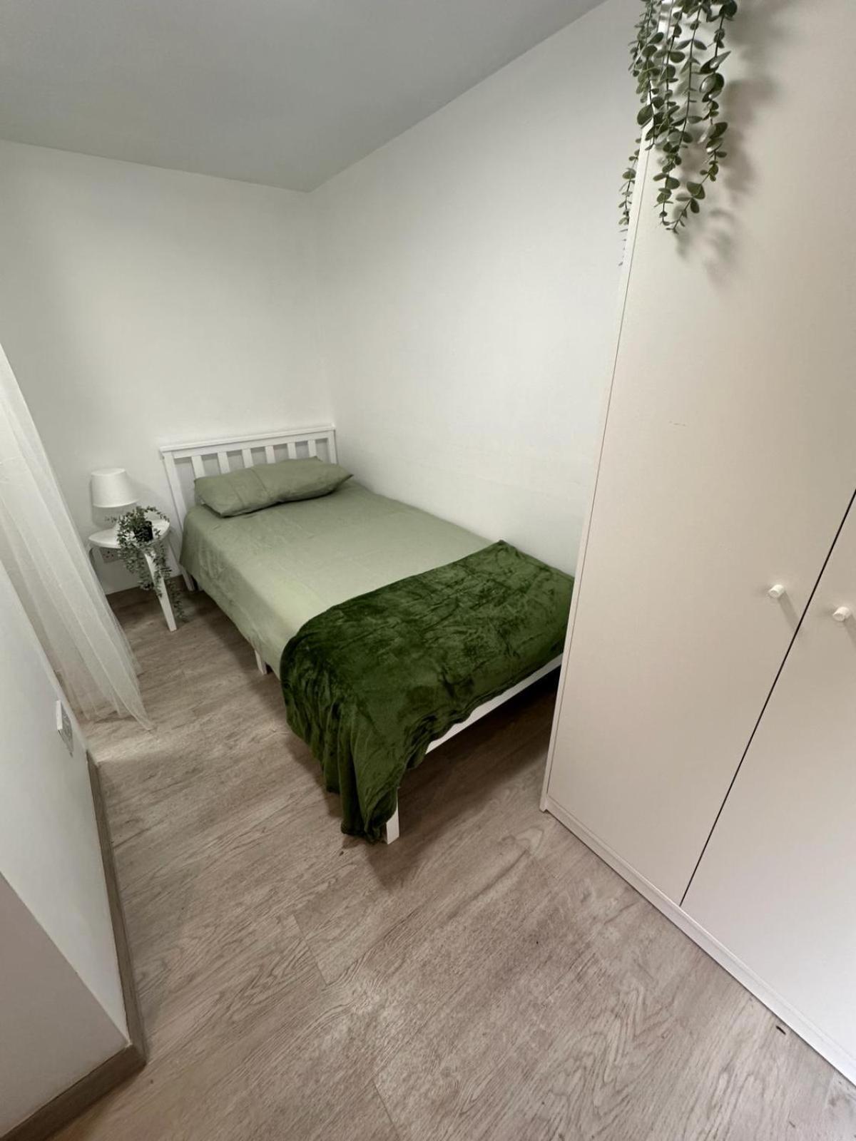 Single Ensuite Guest house London