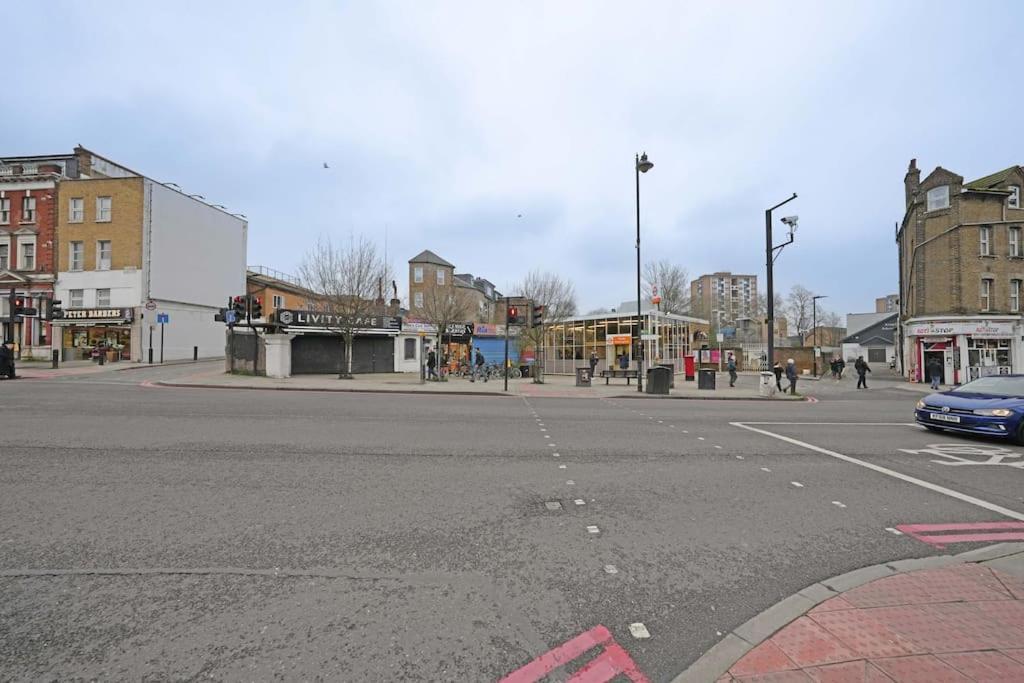 Oasis Flat With High-speed Broadband And Free Parking *