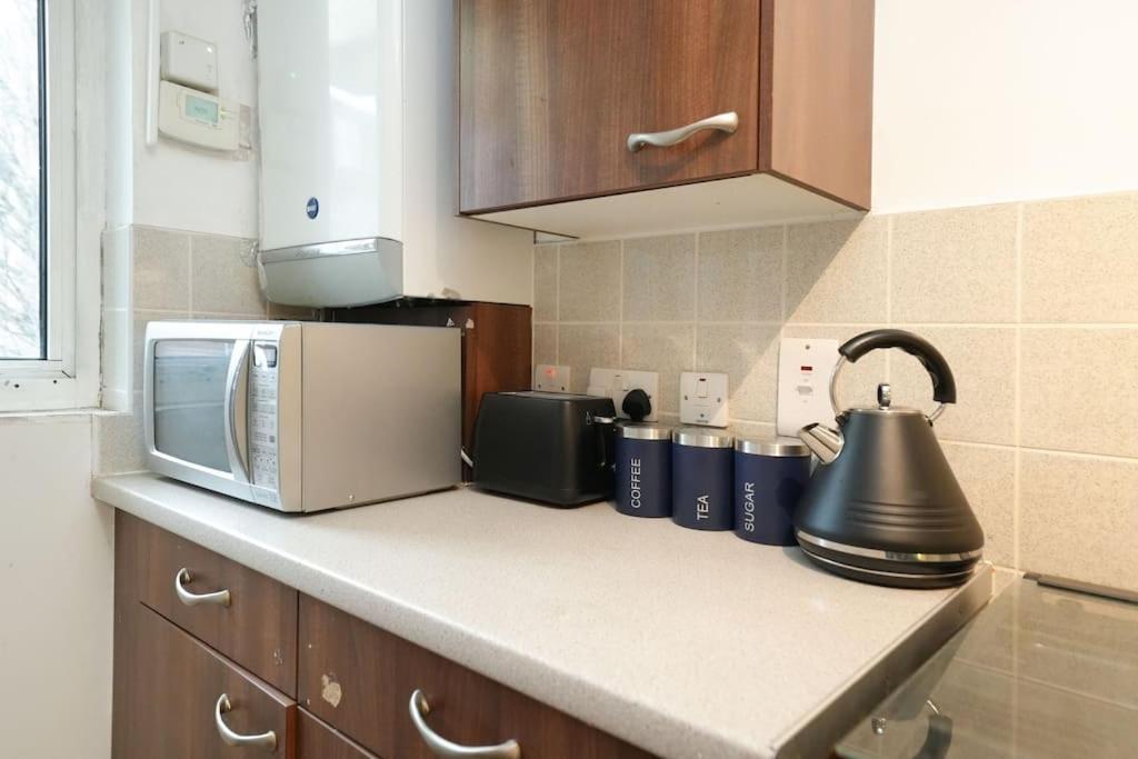 Oasis Flat With High-speed Broadband And Free Parking