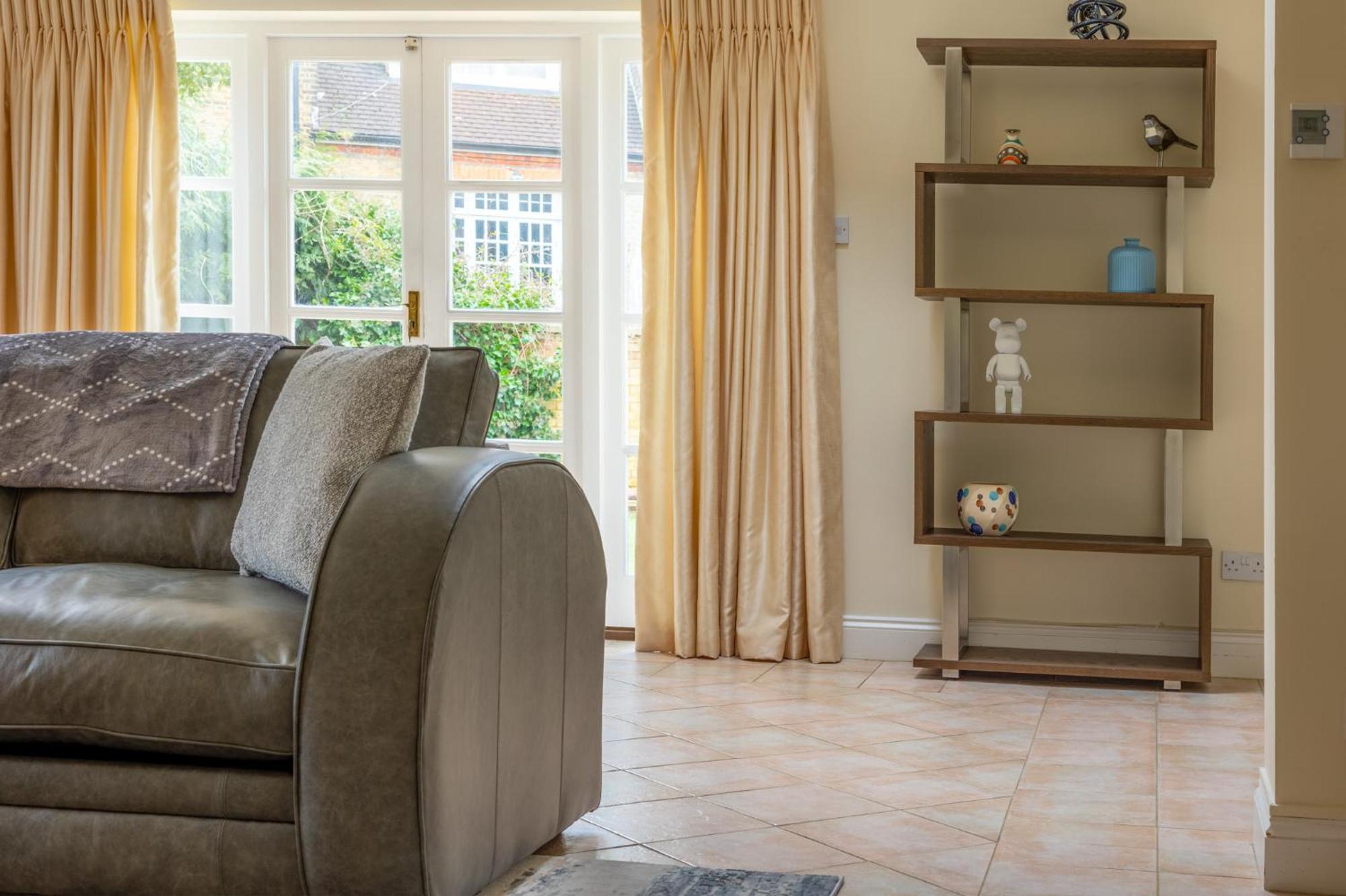 Lovely 2br In Peaceful Hampstead, Nw *