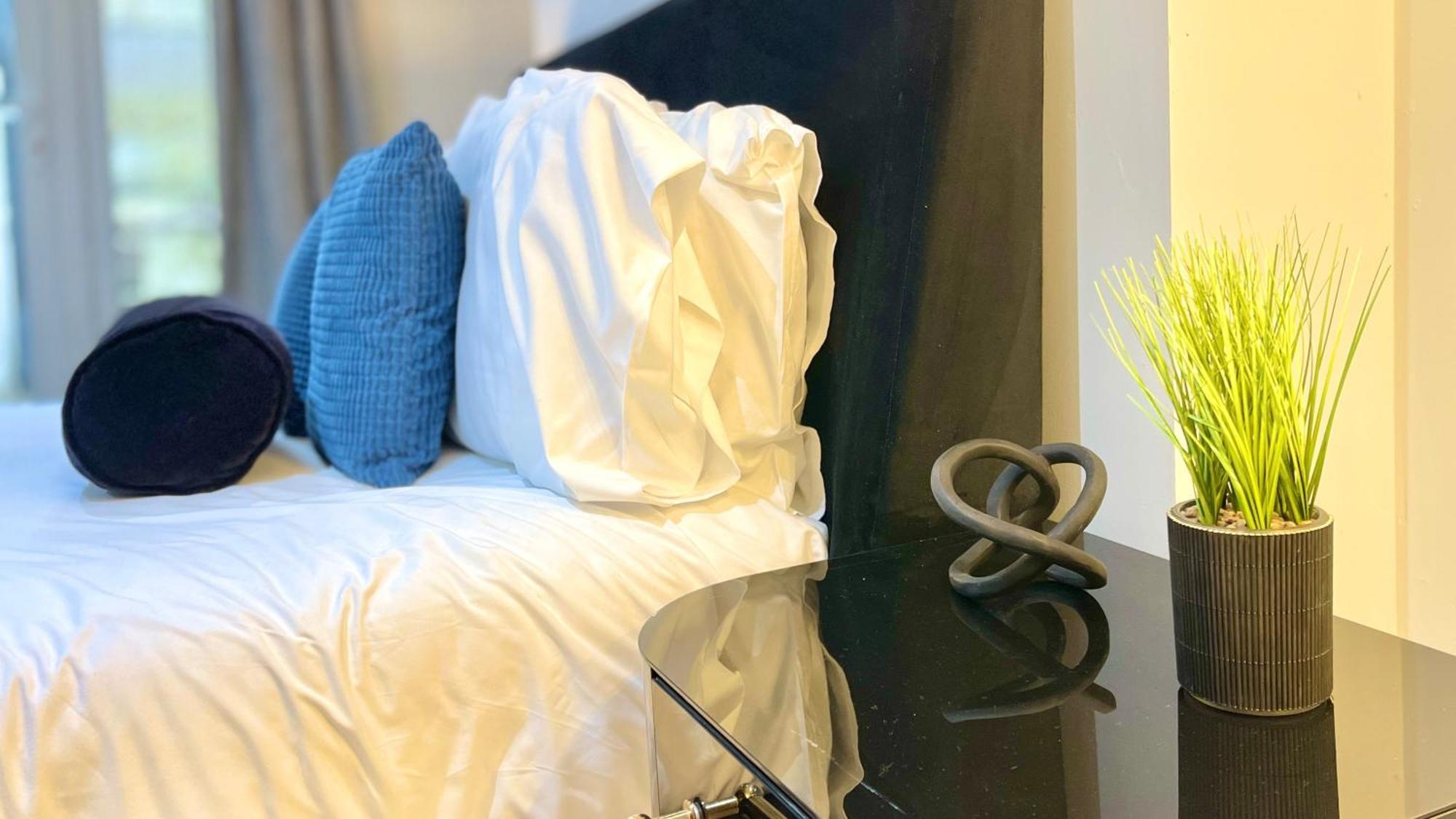 Apartamento Tube & Notting Hill Nearby - Garden Flat Haven Londres