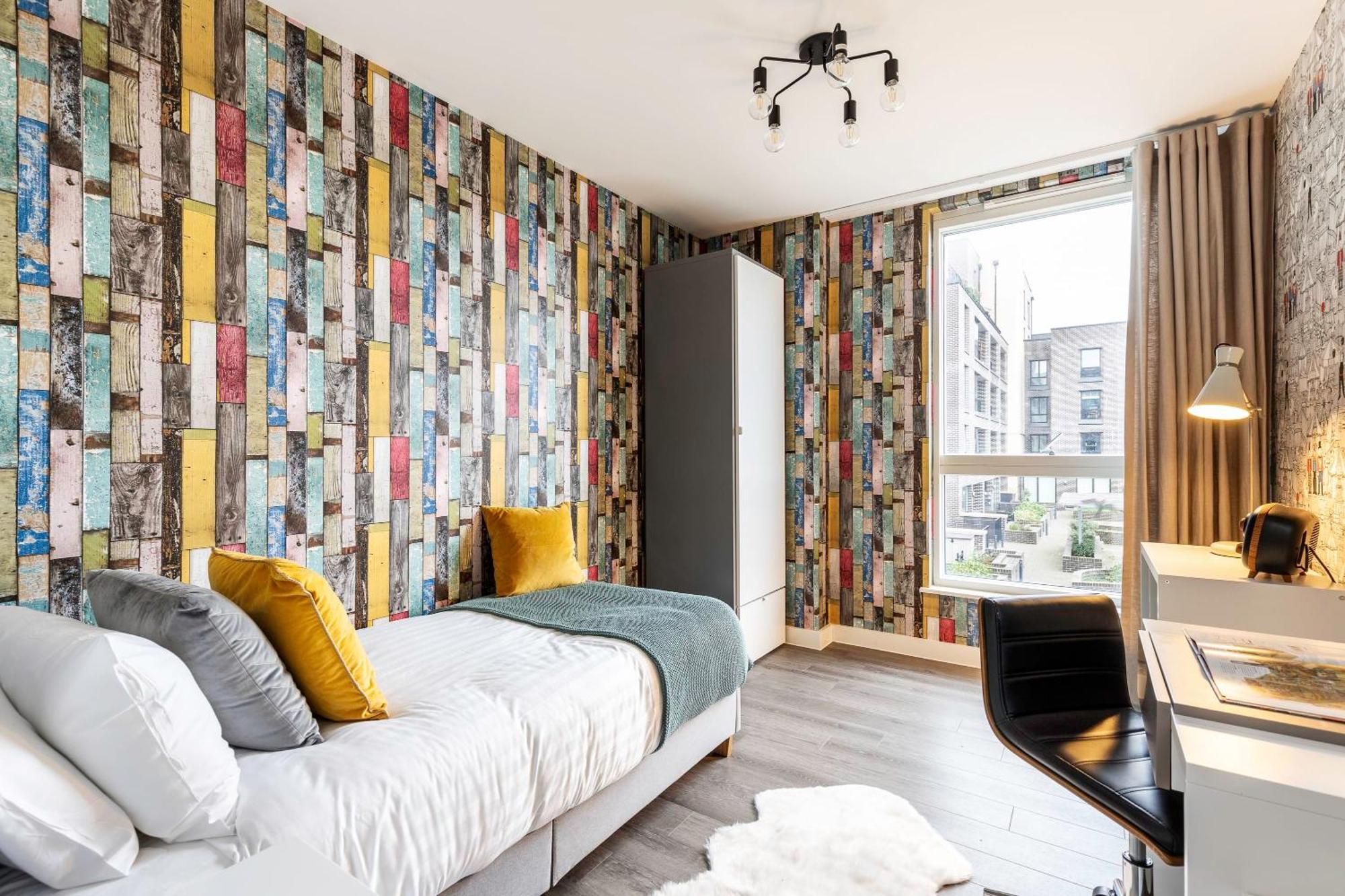 Showroom Splendour, Luxe Elegance Apartamento