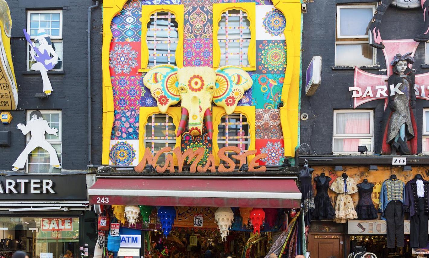 Homestay Luxury In Camden Town Near Shops, Cafes, Bars & Metro With Shared Bathrooms London