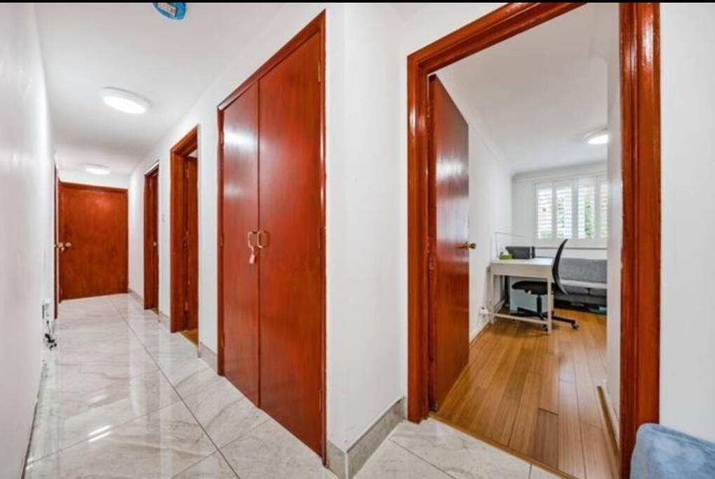 Spacious 3-bed Cosy Flat In Westminster Londres