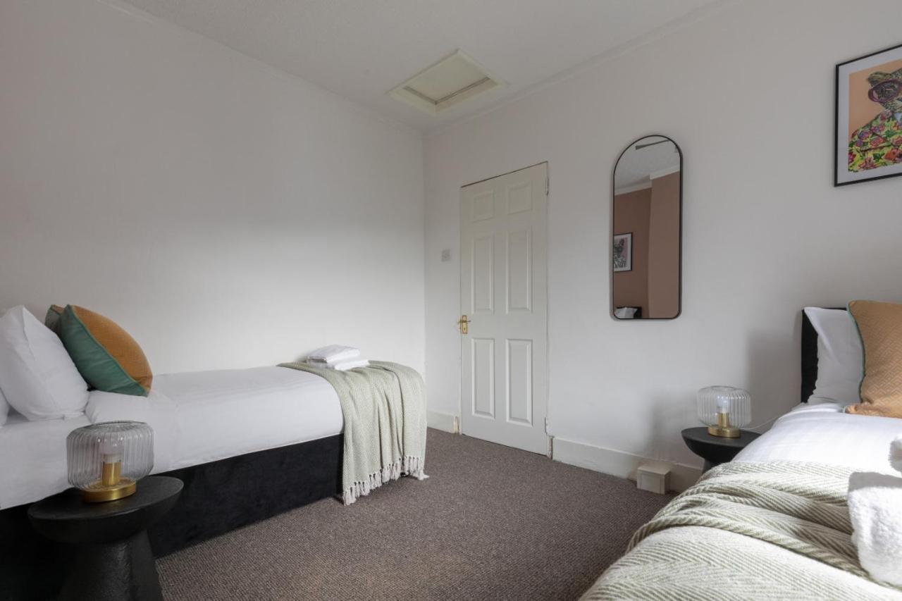 Perry Place - Forest Hill- 3 Bed House Holiday home *