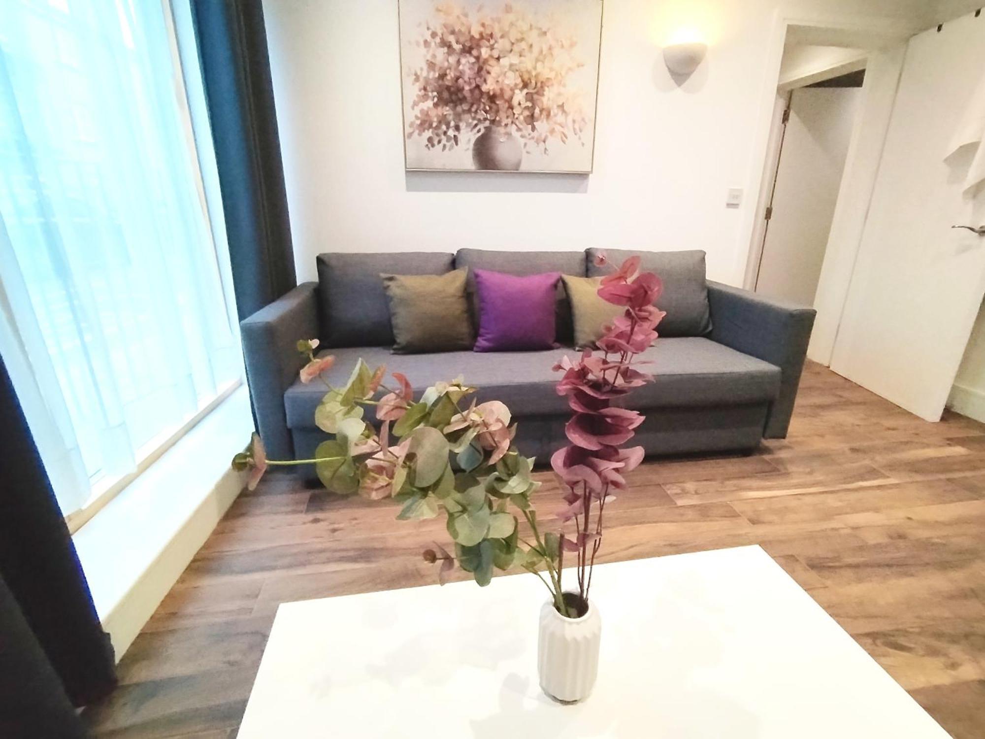 Luxury Near Centre, Near Train Station, E1 * London