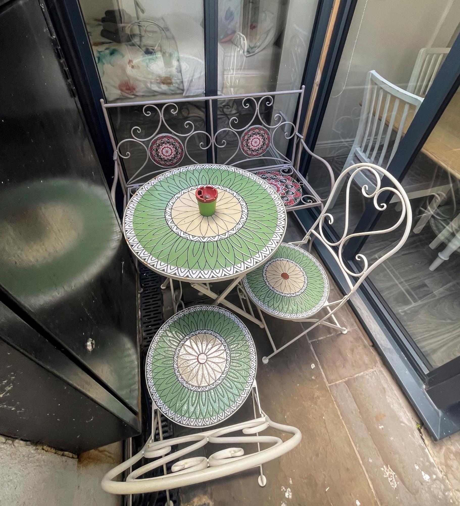 1 Bedroom Flat With Whirlpool Bath Apartment