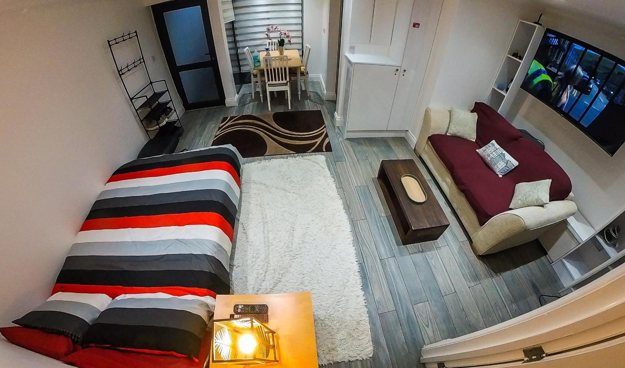 1 Bedroom Flat With Whirlpool Bath * London