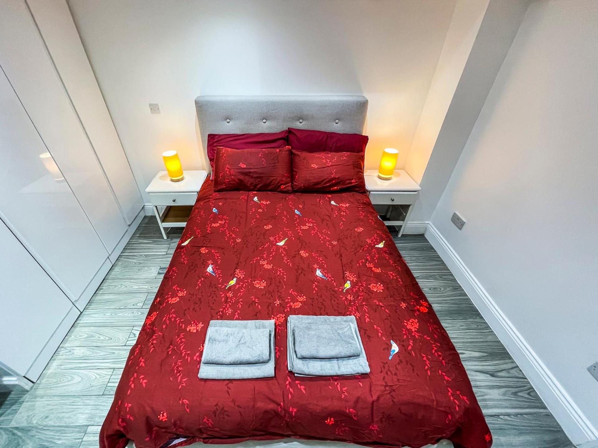 1 Bedroom Flat With Whirlpool Bath