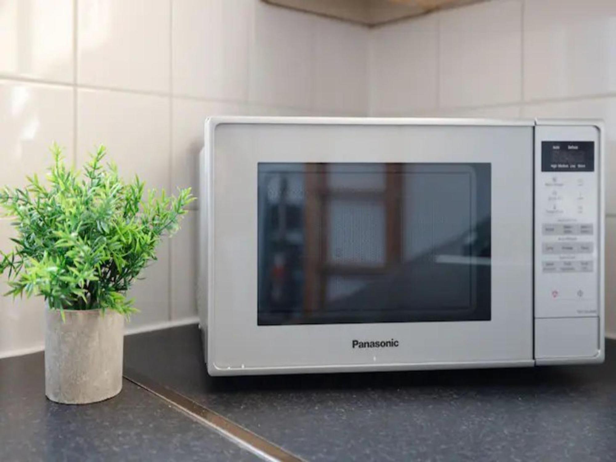 Pass The Keys Spacious 3 Bed Flat Near Kings Cross And Camden Apartment *