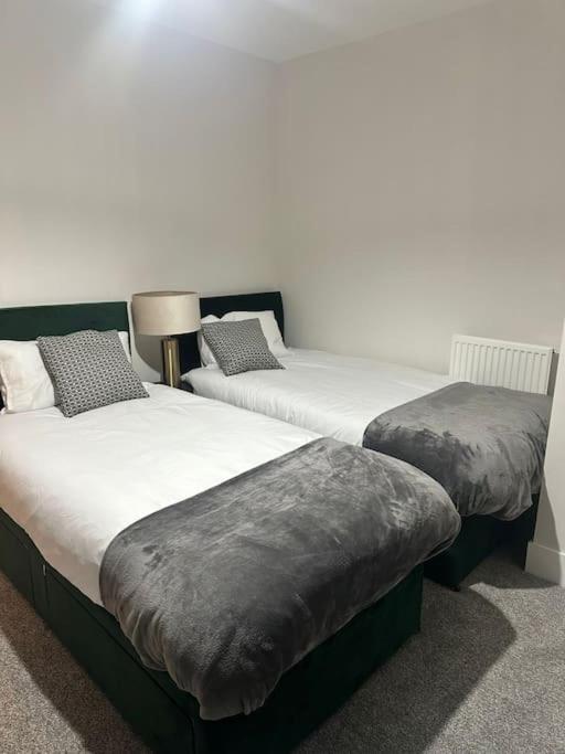 Cosy, Comfy 2 Bed Canary Wharf London