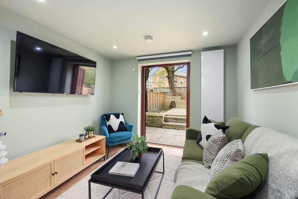 Classy&stylish 2 Bed Flat Near Camden * Londres