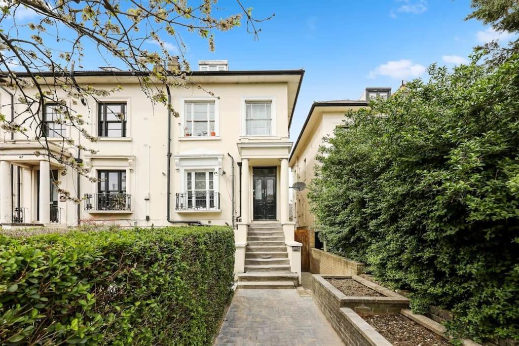 Classy&stylish 2 Bed Flat Near Camden Londres