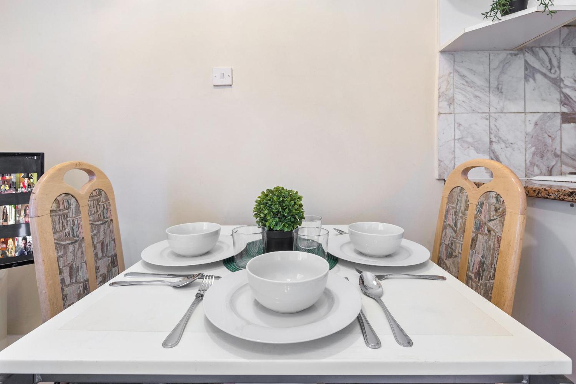 205bak Apartment