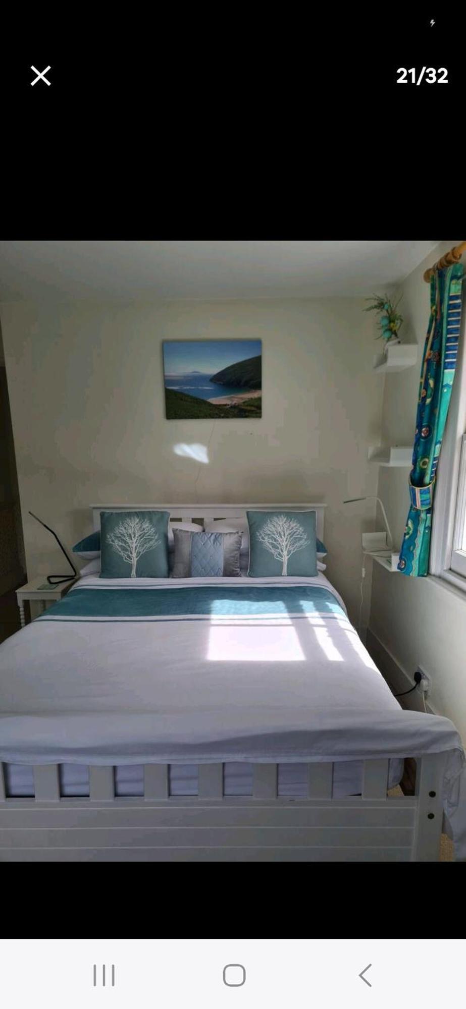Homestay, Upmarket, Wimbledon & Southfields; Beside Tube; Homestay *