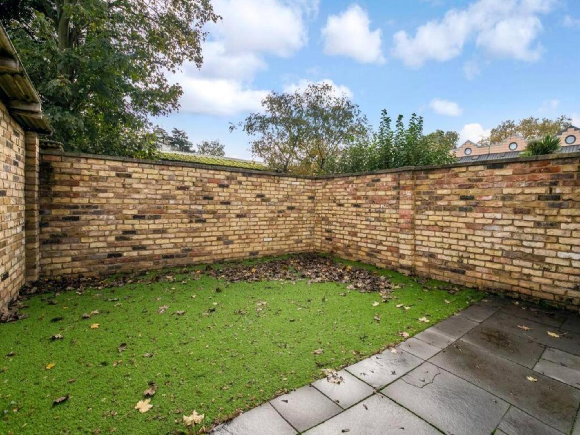 Pass The Keys Ealing Queen Of The Suburbs 2bd Apartment *
