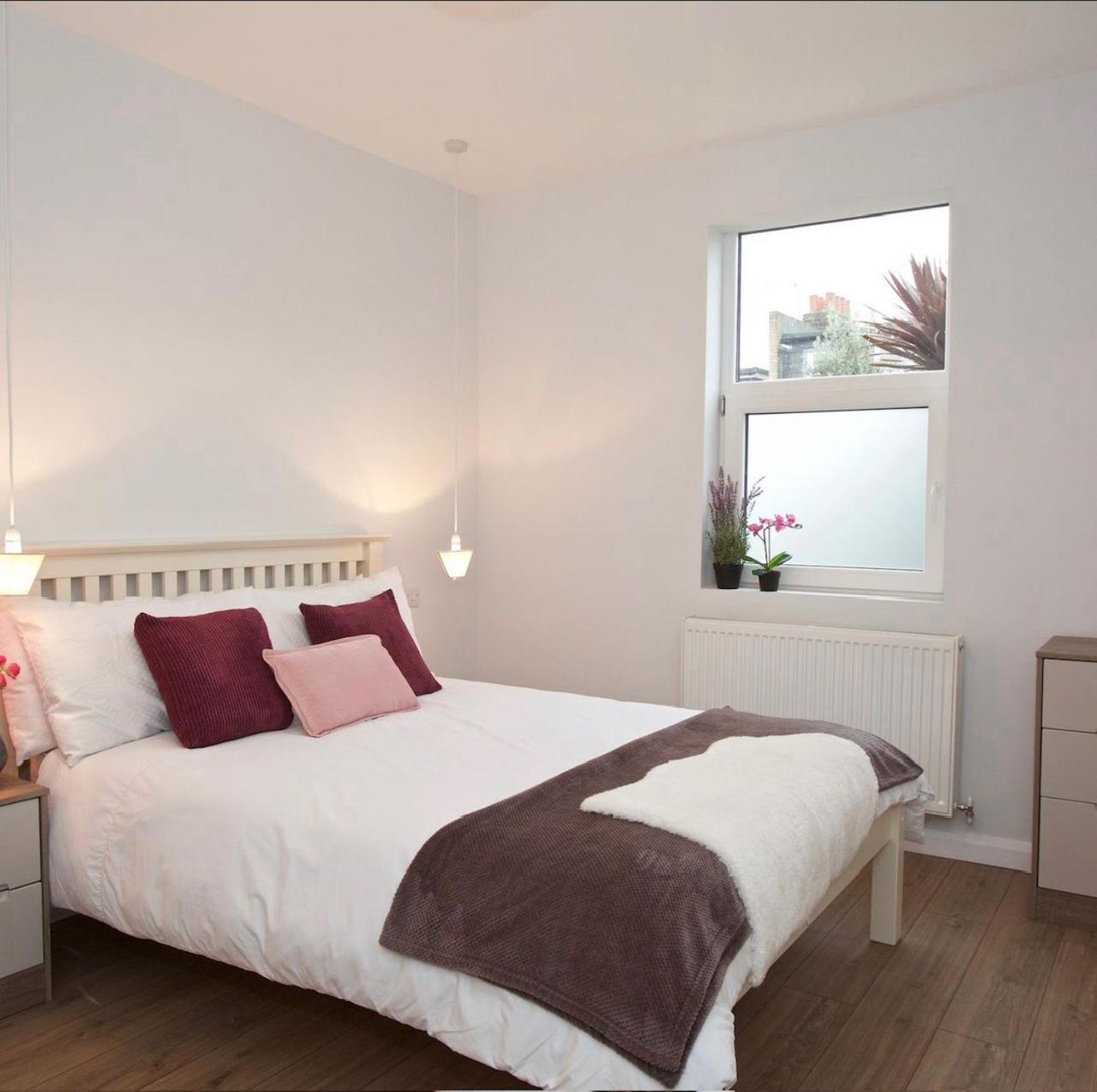 Apartment Beautiful 2-bed In *