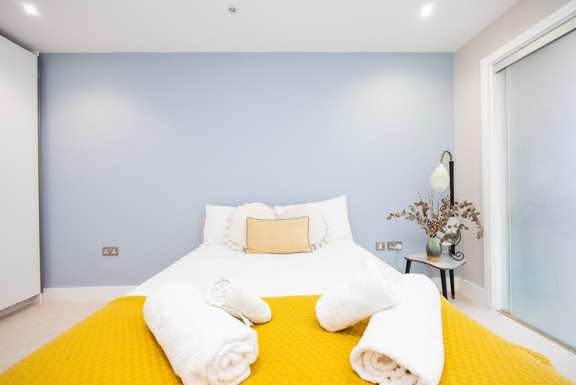 Luxury 1 Bedroom Near Westfield Stratford - 10 Min Walk * London