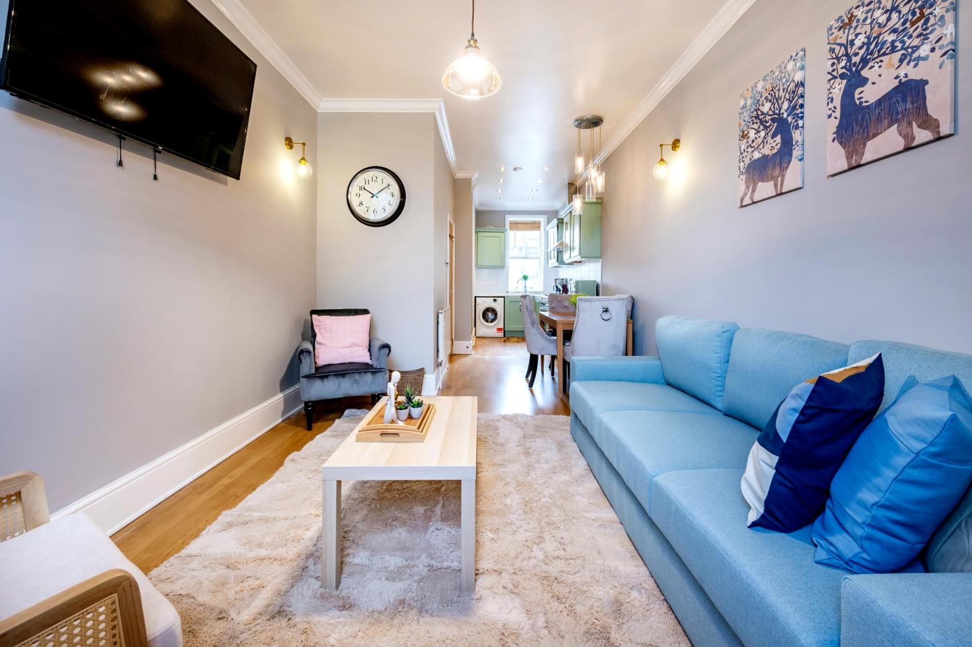 Large 1 Bedroom In Center Of 3 * Londres