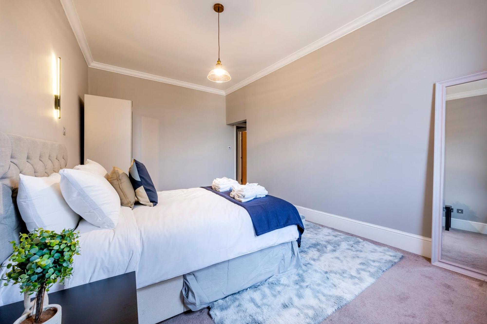 Apartamento Large 1 Bedroom In Center Of 3 Londres