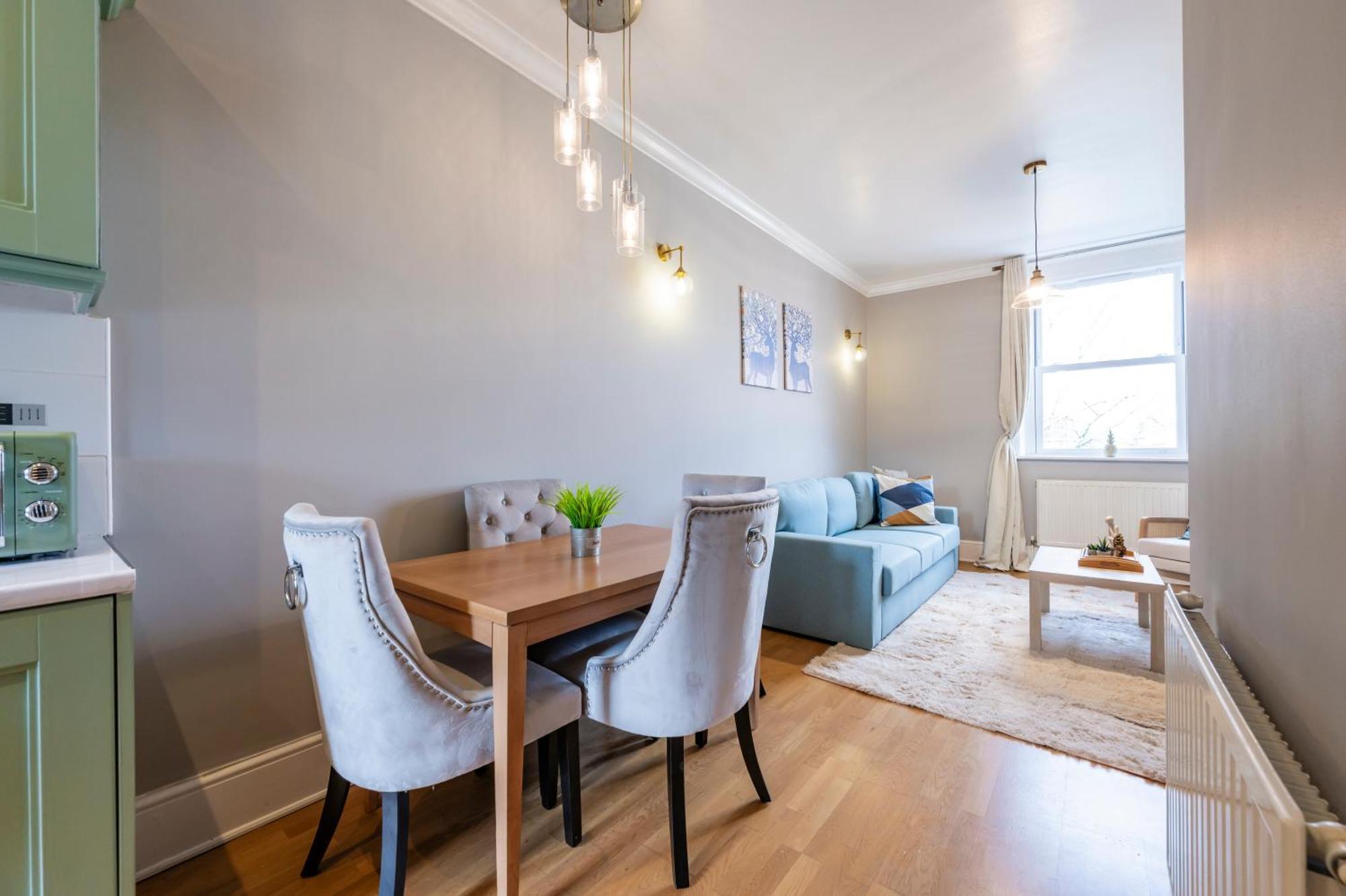 Apartamento Large 1 Bedroom In Center Of 3 Londres