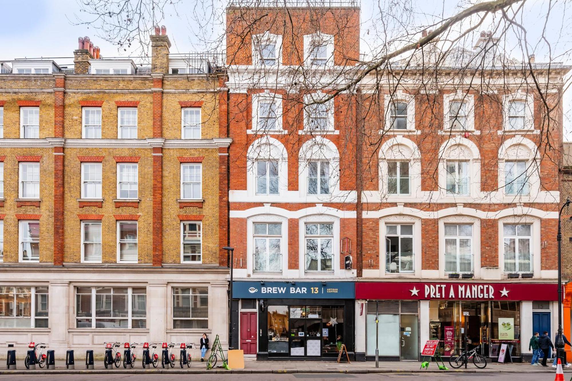 Large 1 Bedroom In Center Of 3 Apartamento *