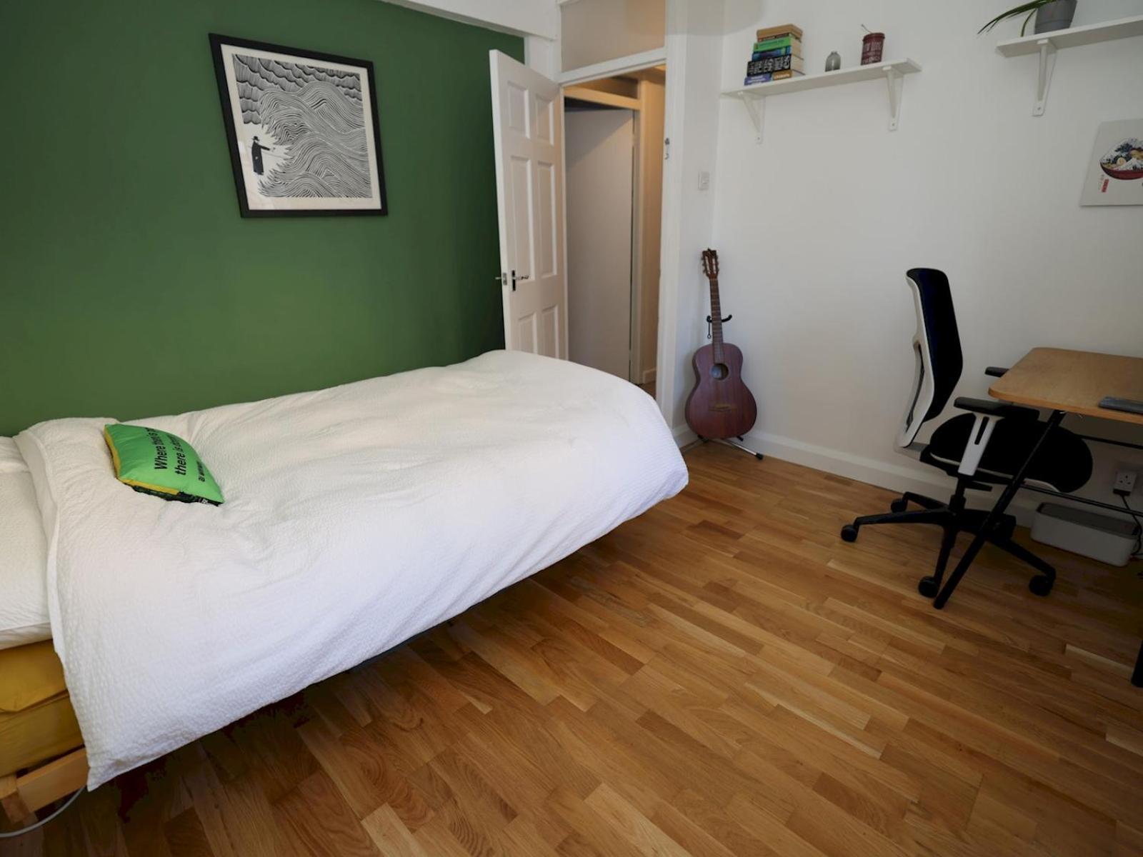 Pass The Keys Charming 2 Bed Apartment *