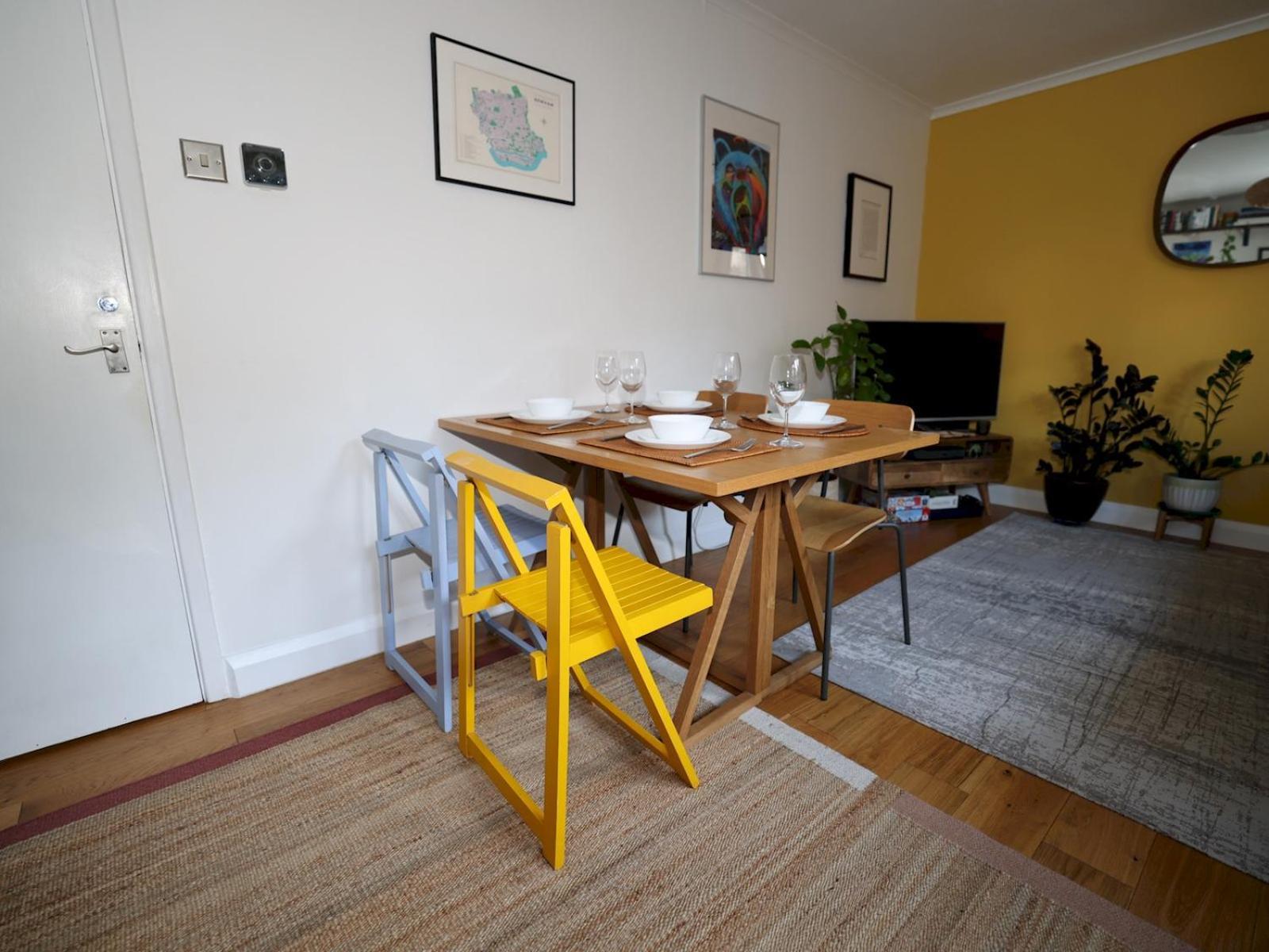 Pass The Keys Charming 2 Bed Apartment London
