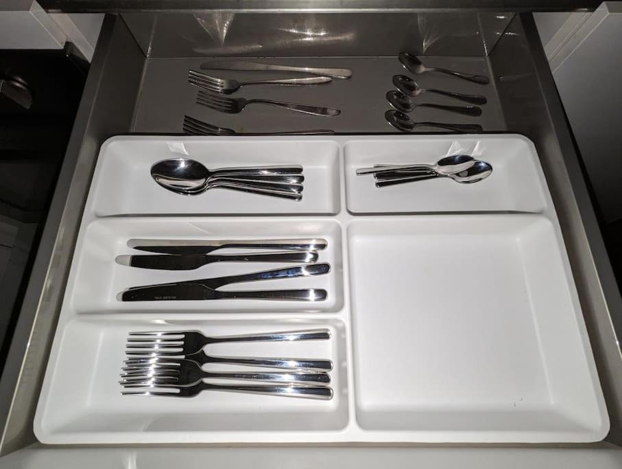 Apartment New Lux 1 Or 2 Bed Flats + Car Park + 5min Tube + Fast Wifi
