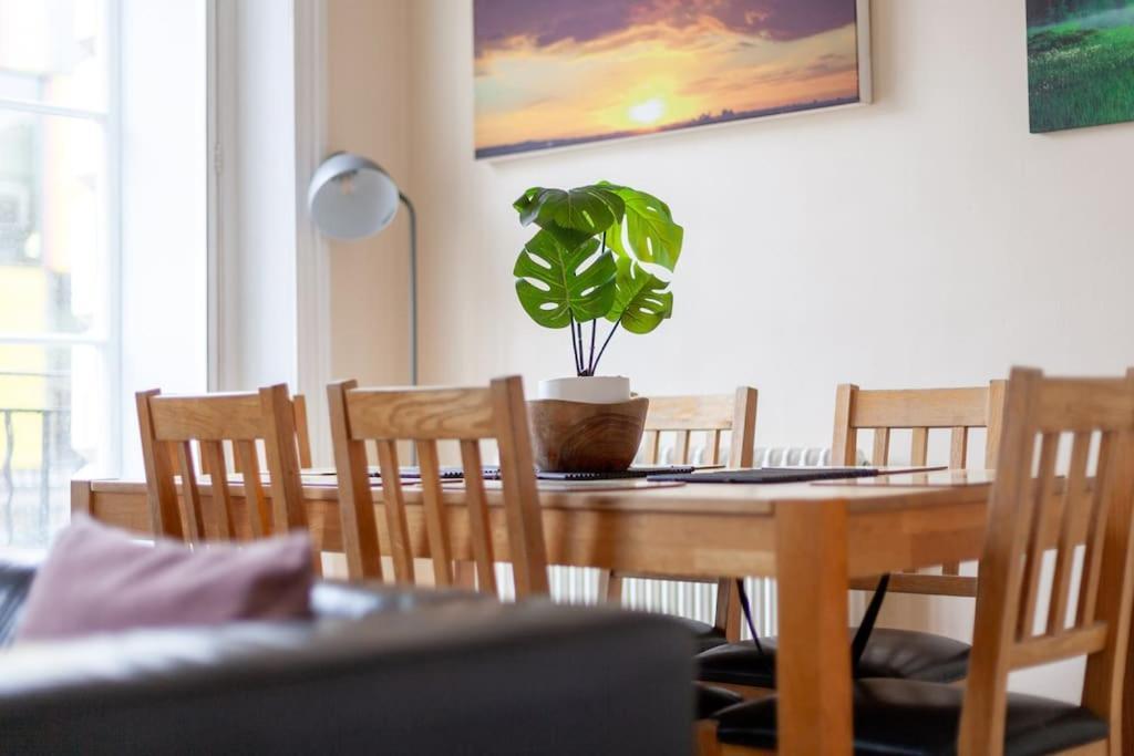 Apartamento Spacious & 3-bed Flat By Popular Waterloo! Londres