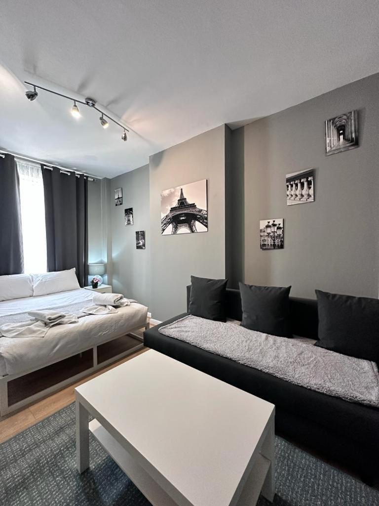 Apartment Light Budget Studio On Edgware Road, *