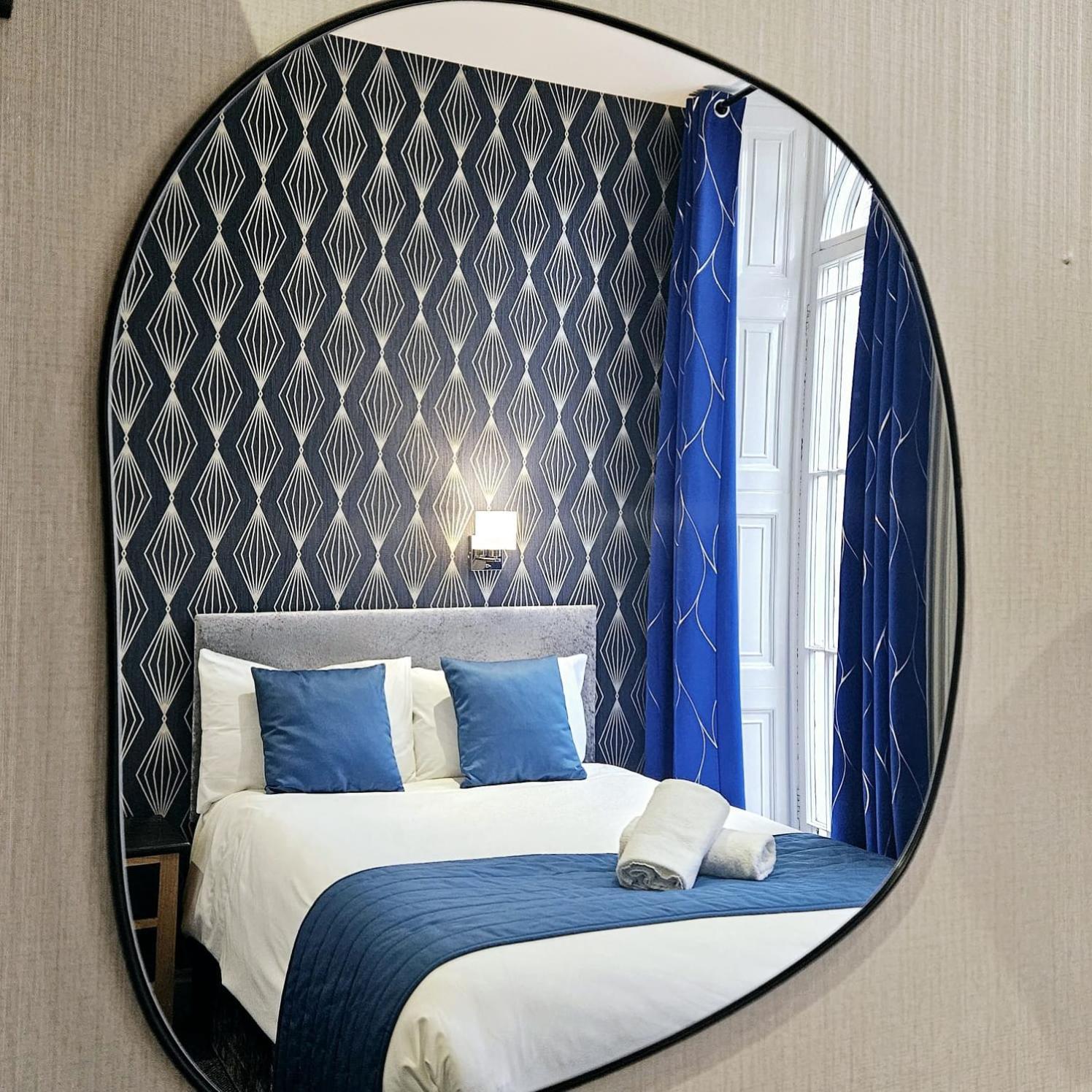 George Hotel 3*