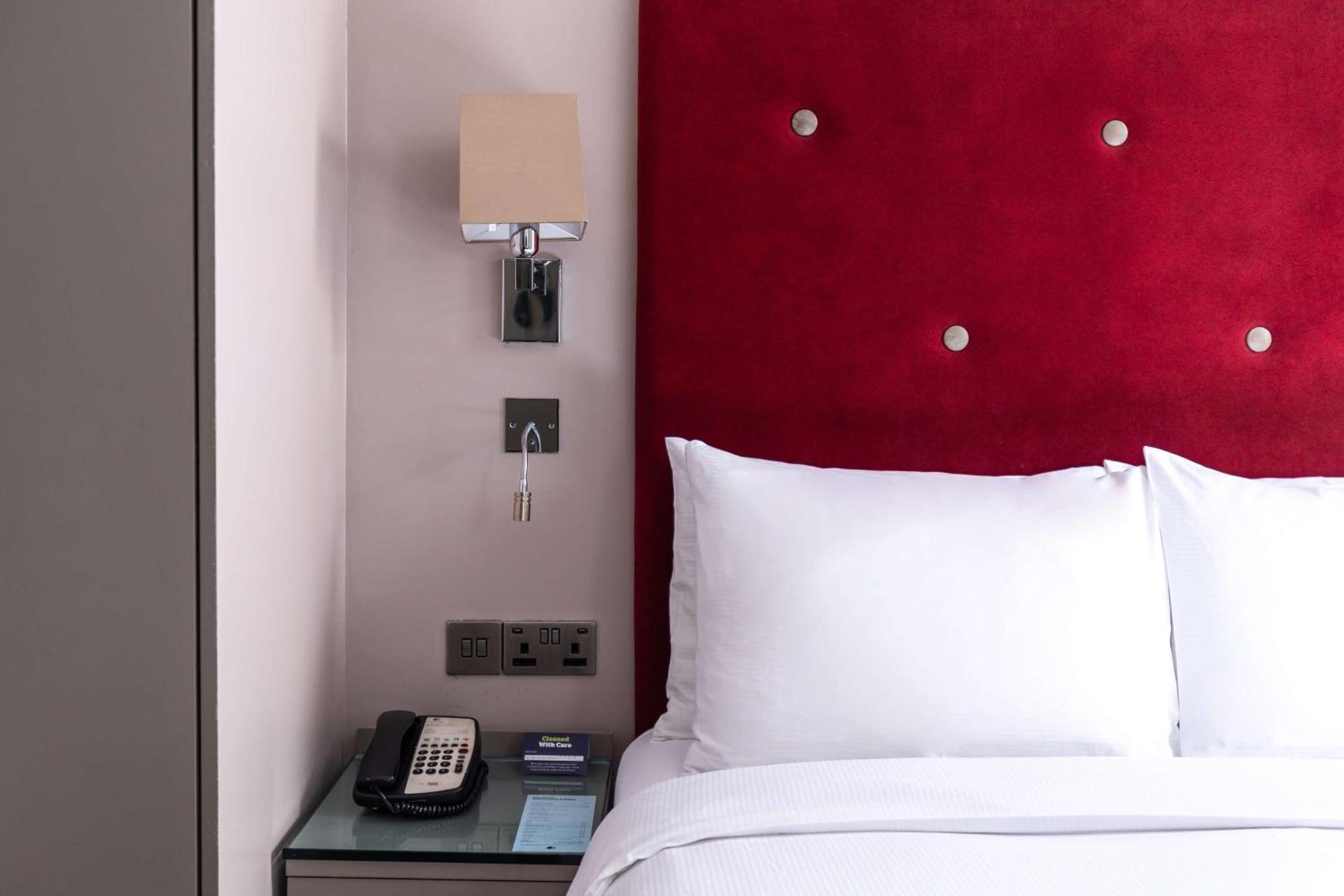Doubletree By Hilton - West End Hotel