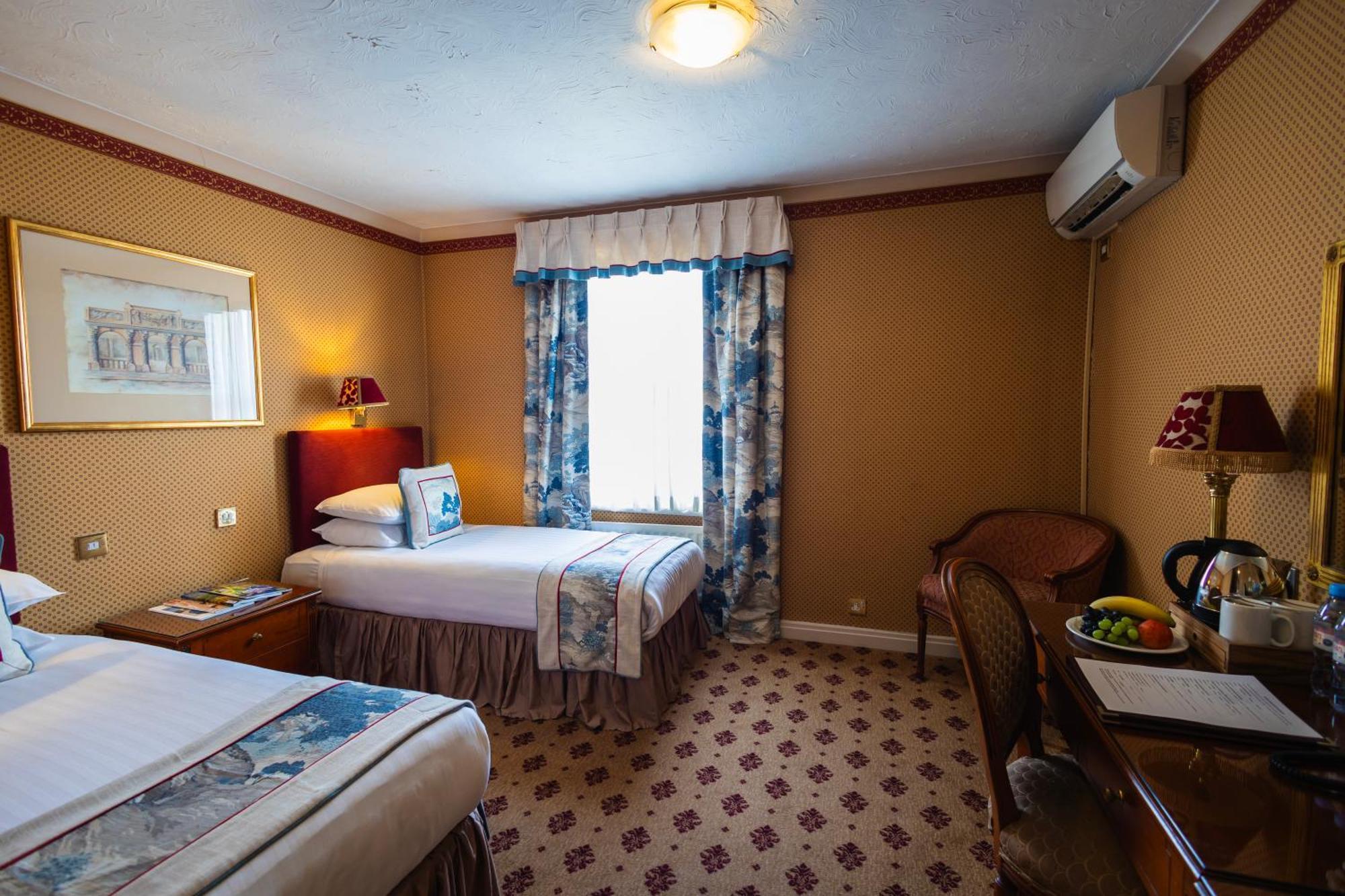 London Lodge Hotel 3* Londres