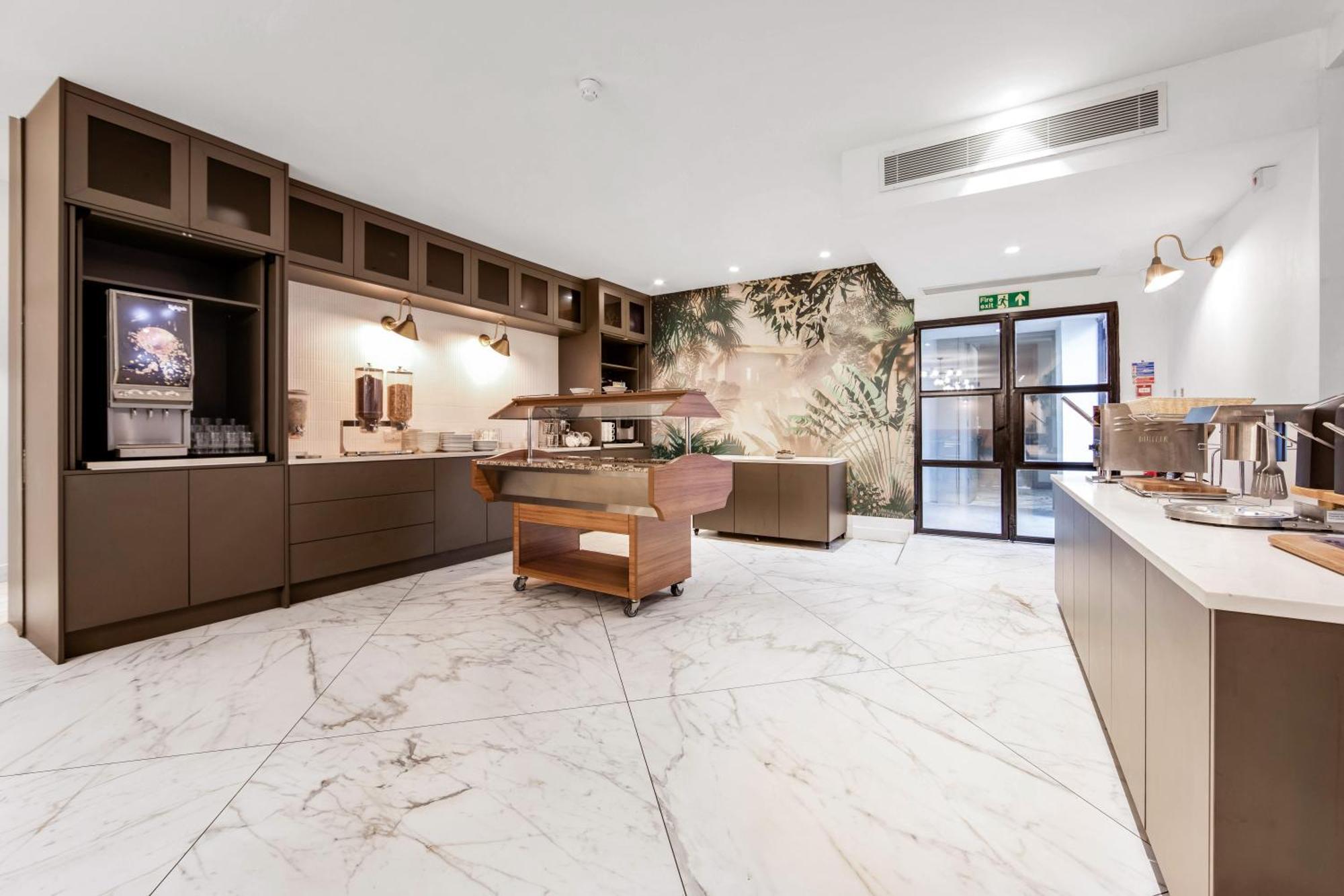 King Solomon Hotel- Golders Hotel