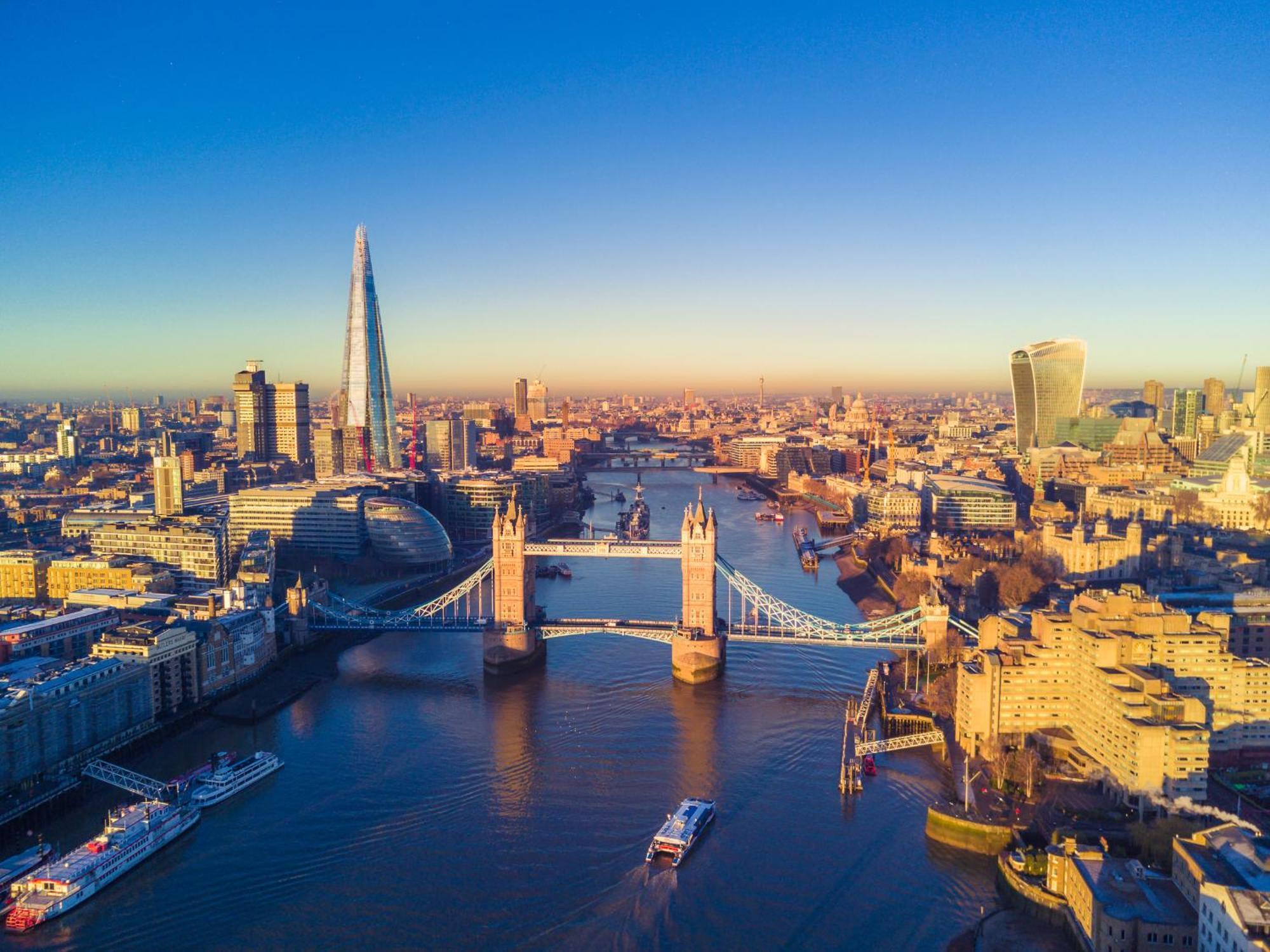 Hotel Fairway London