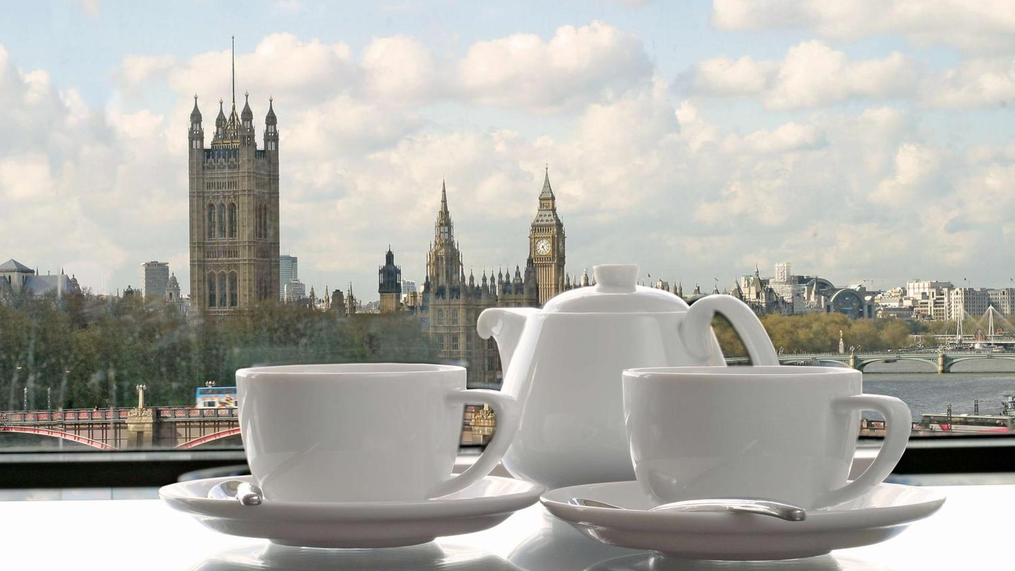 Park Plaza Riverbank Londres