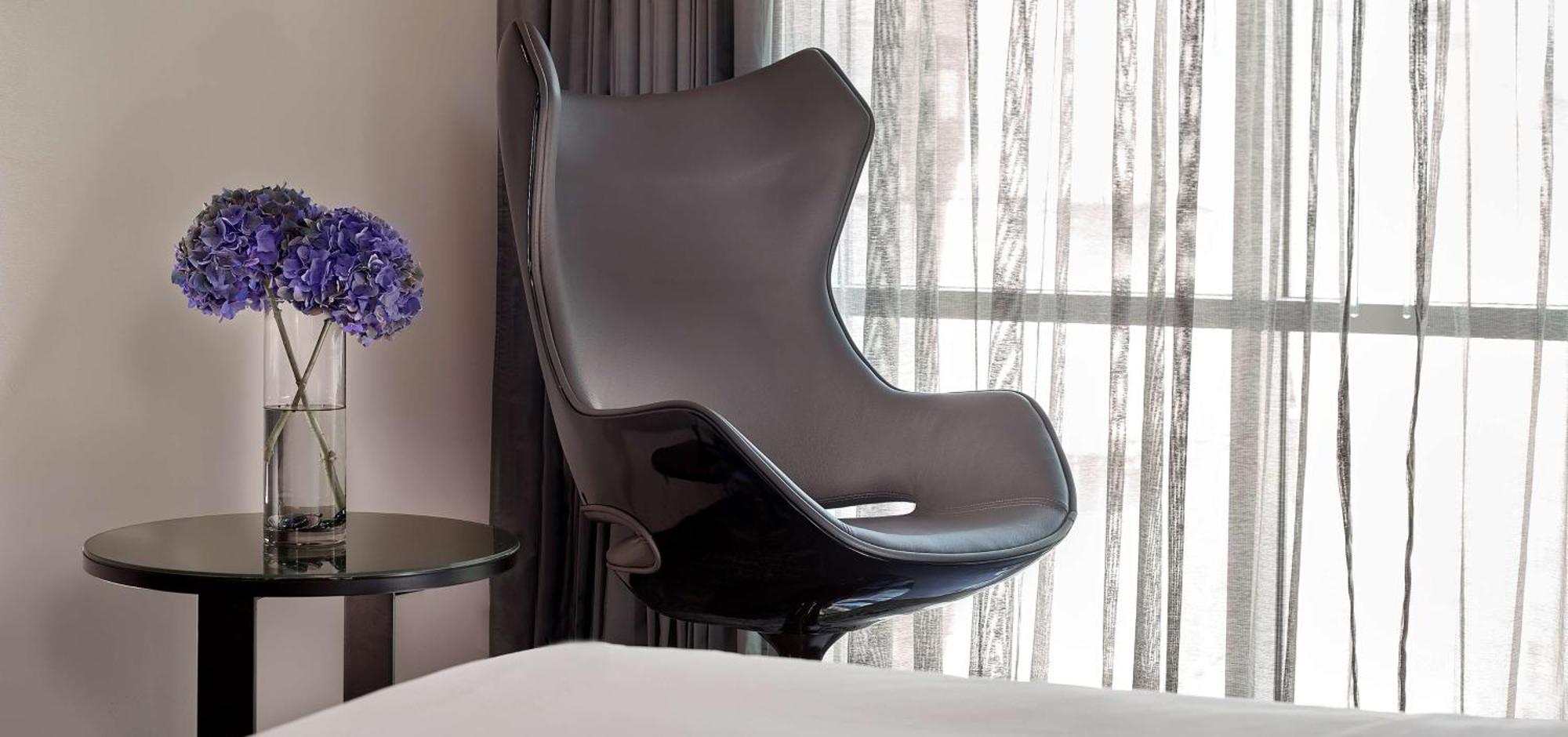 Park Plaza Riverbank 4* Londres