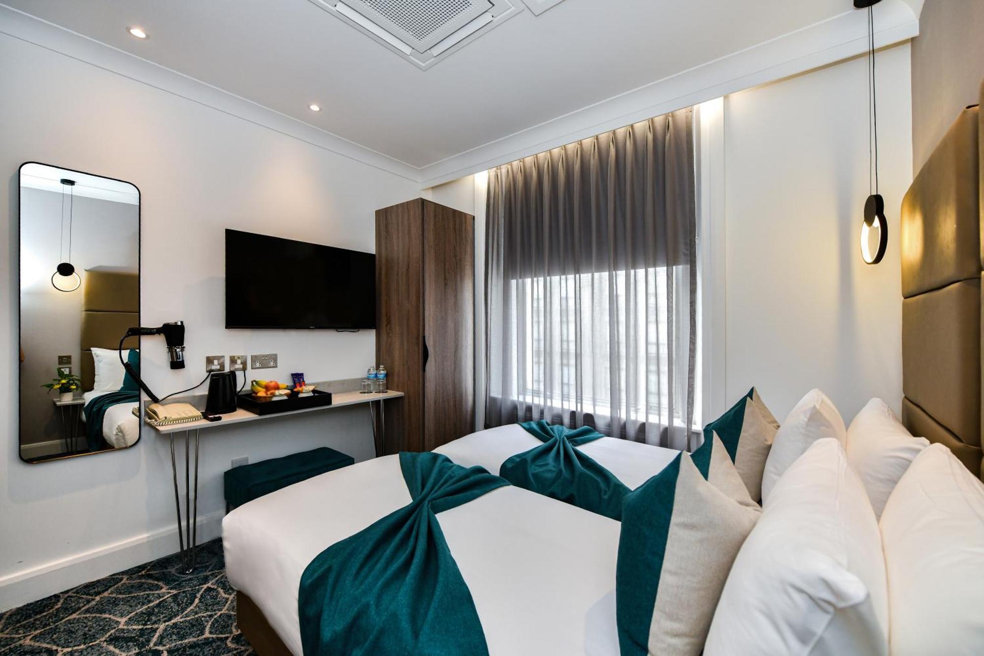 Hotel Queens Park