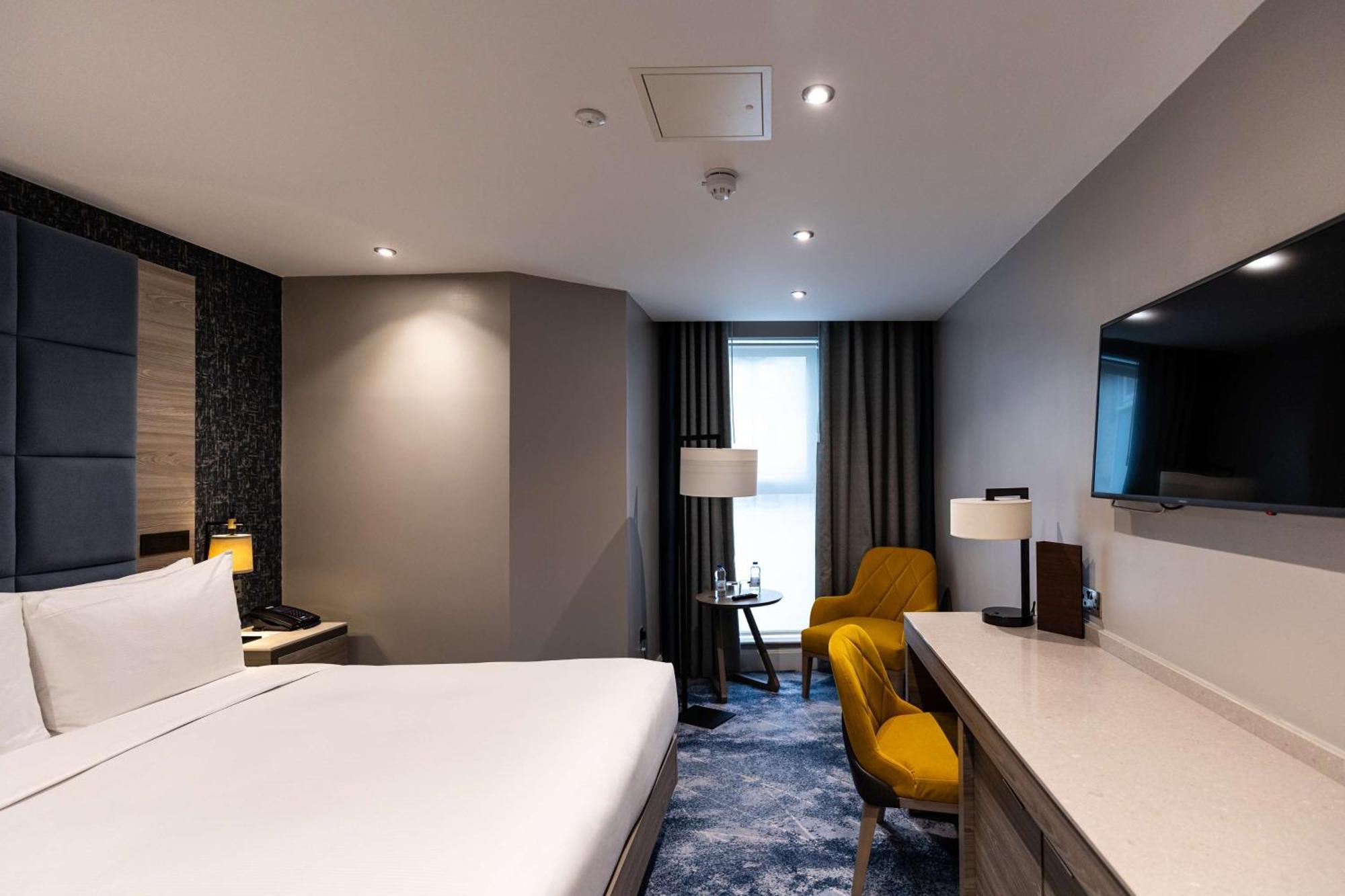 Doubletree By Hilton - West End Hotel 4*