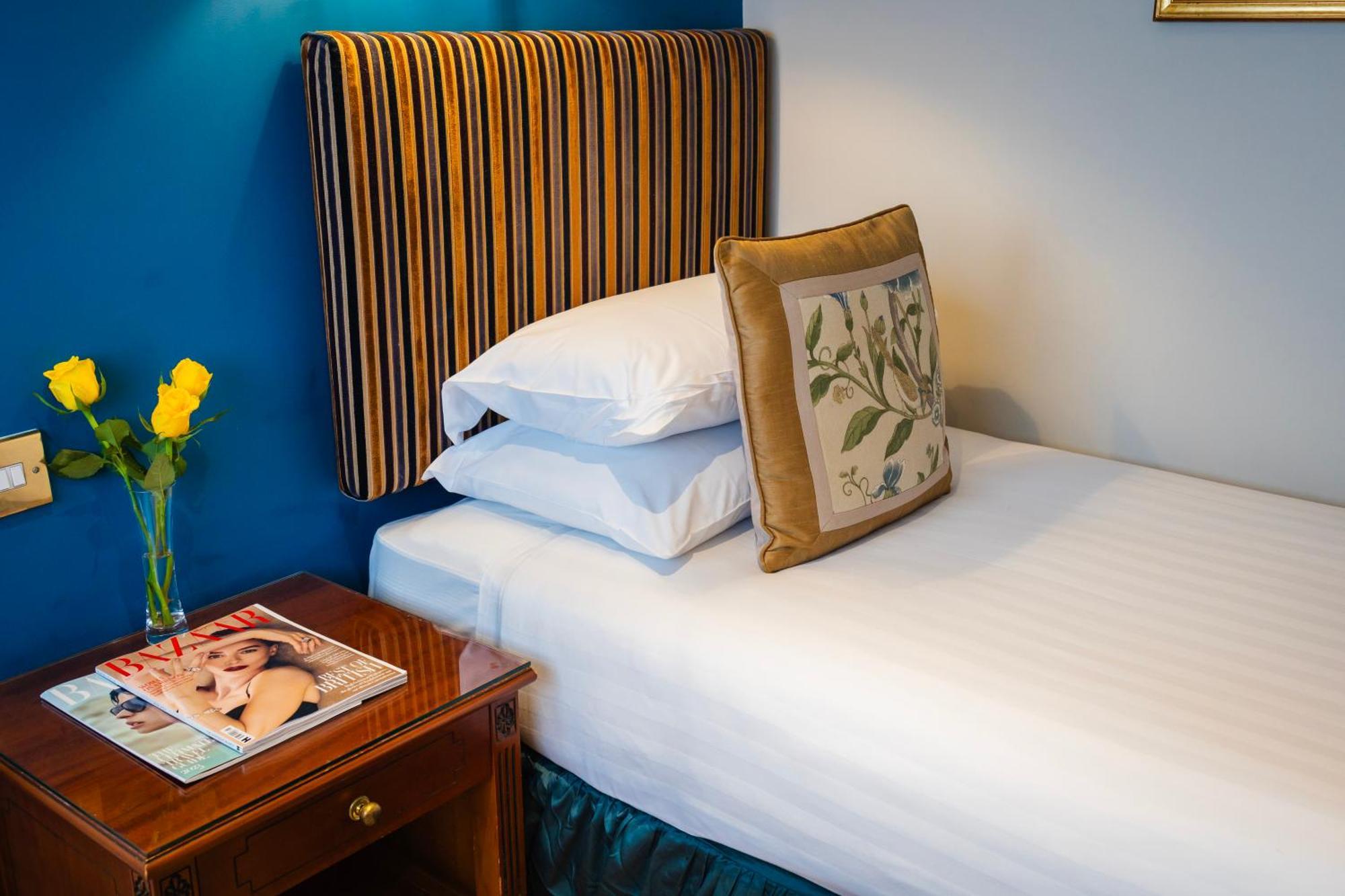 London Lodge Hotel 3*