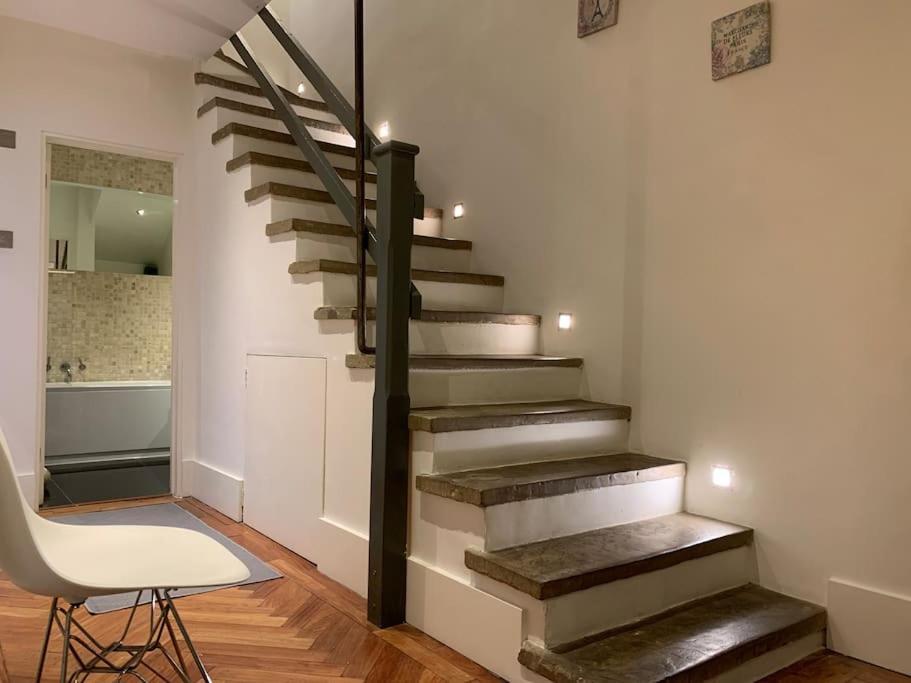 Hyde Park 3bed With Patio As Seen On Tv House Hunters International Apartment *