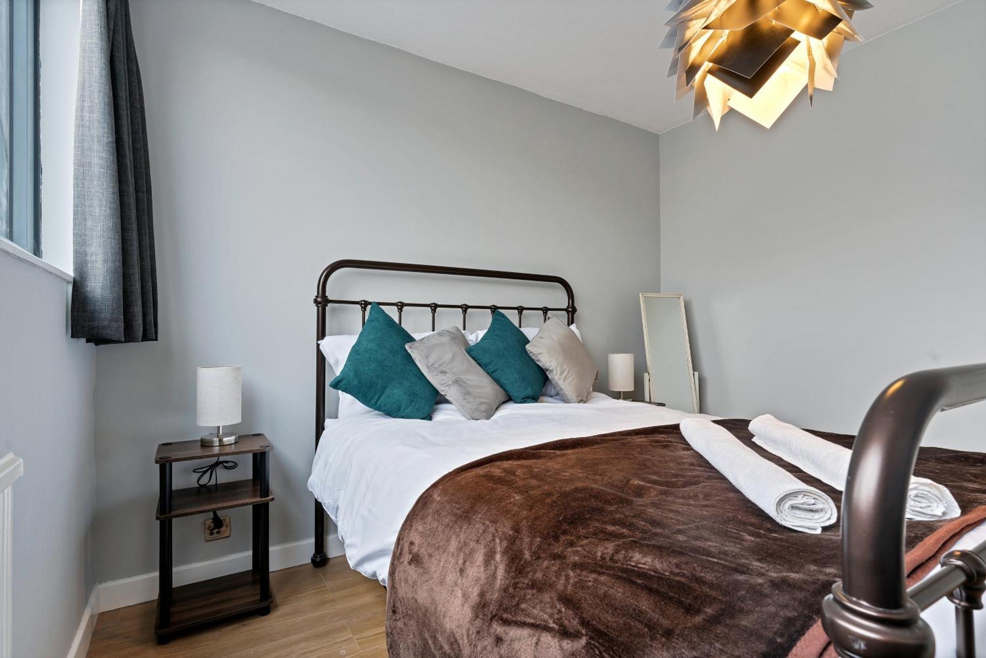 Apartment Kensington 3 Bedroom Flat Close2subway London