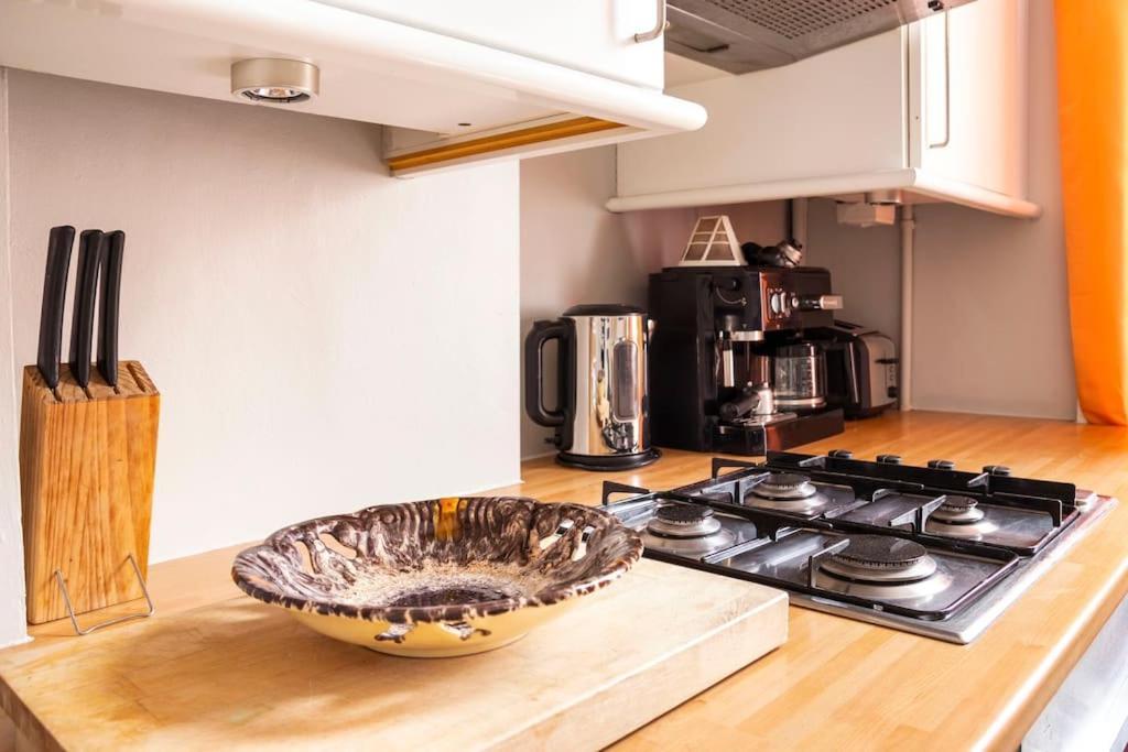 Stylish Flat Apartment